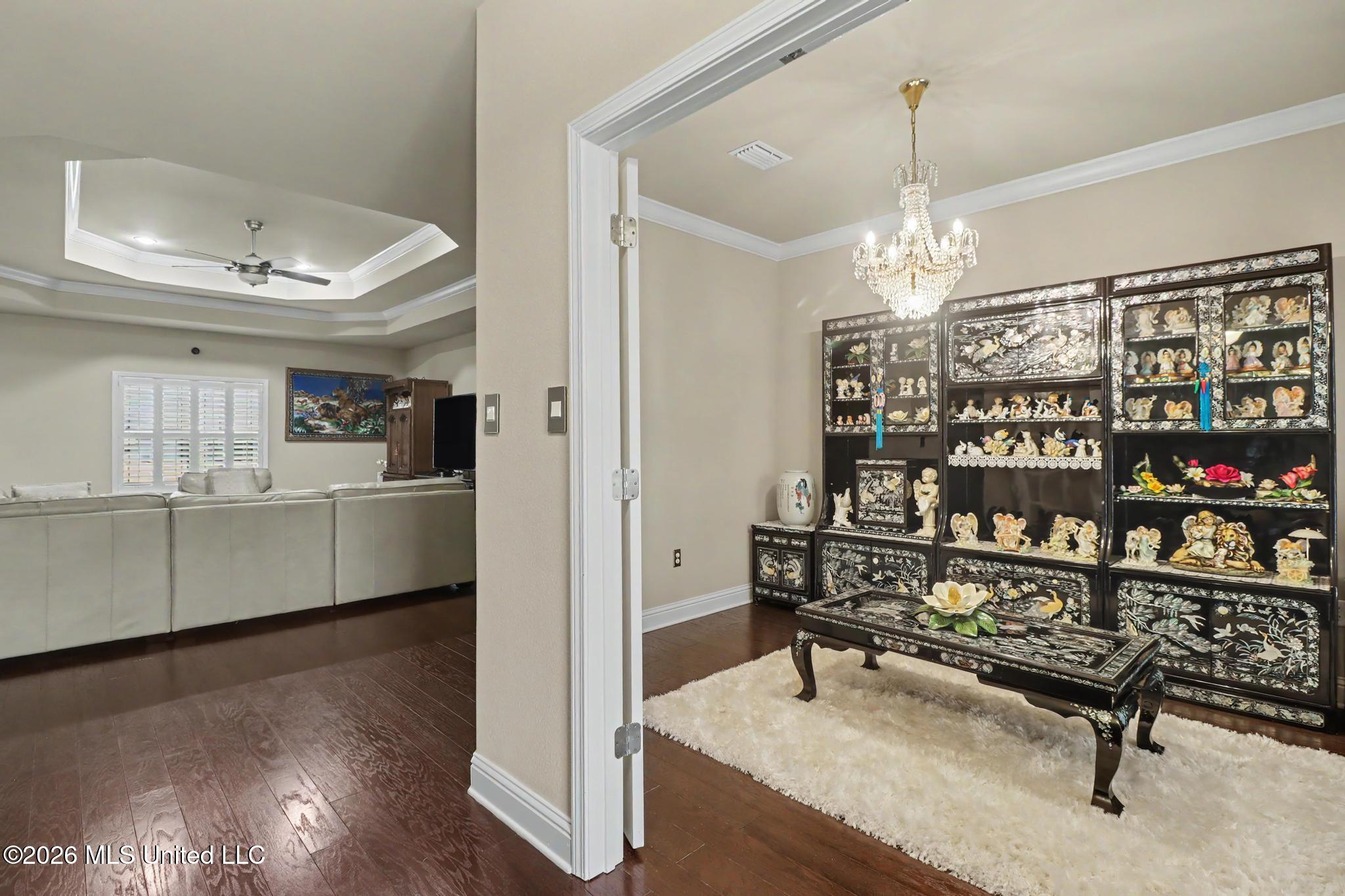 10241 Hutter Road Property Photo 8