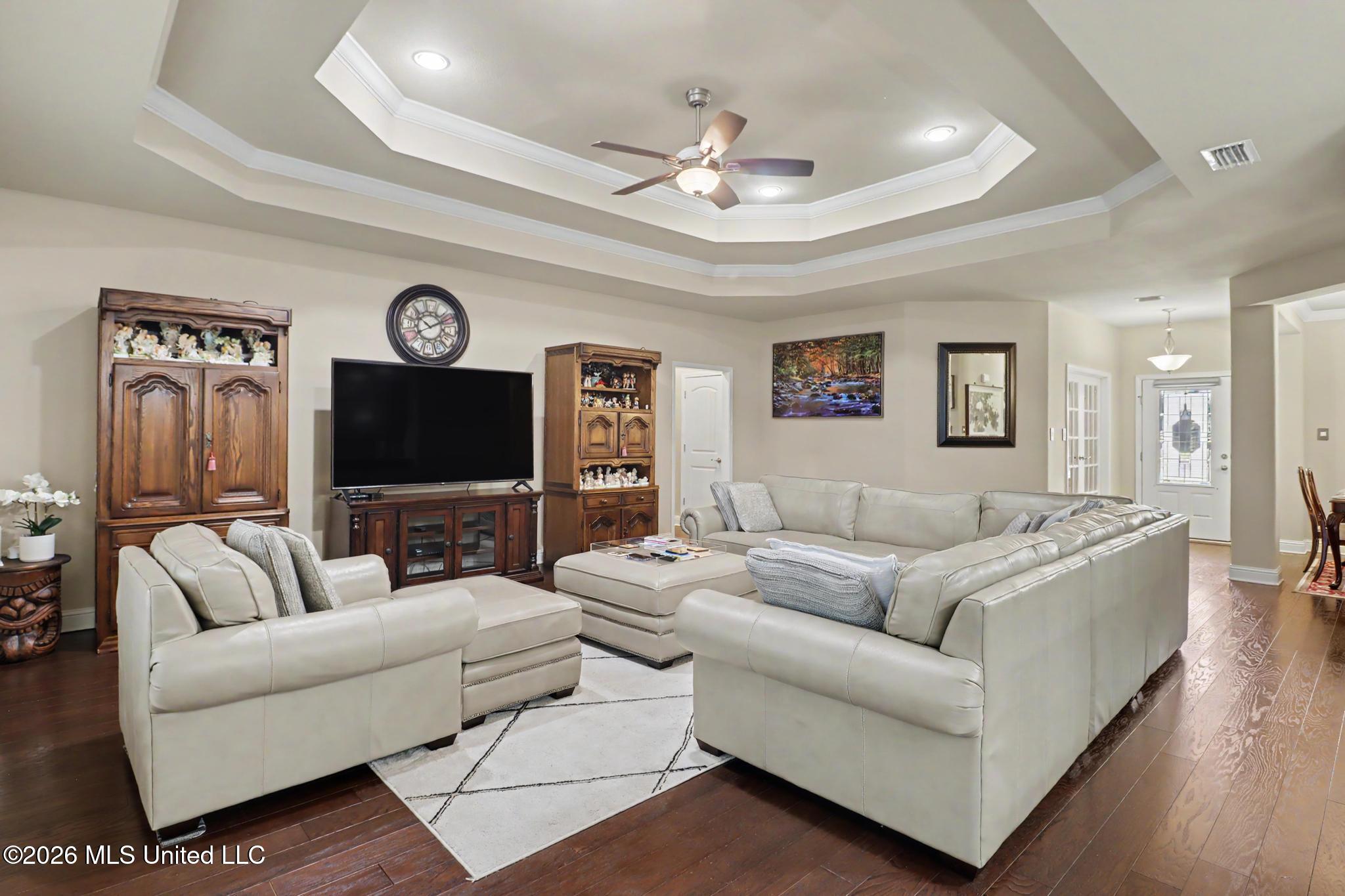 10241 Hutter Road Property Photo 11