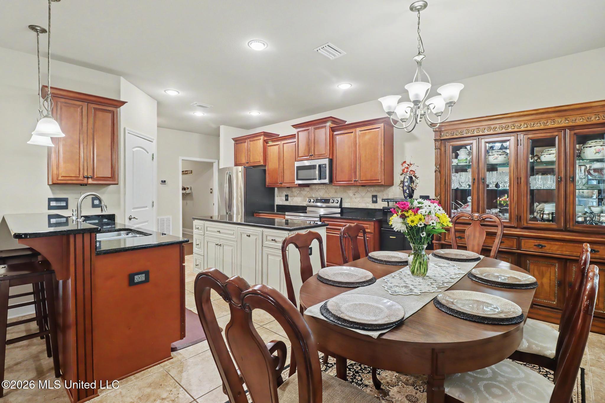10241 Hutter Road Property Photo 16