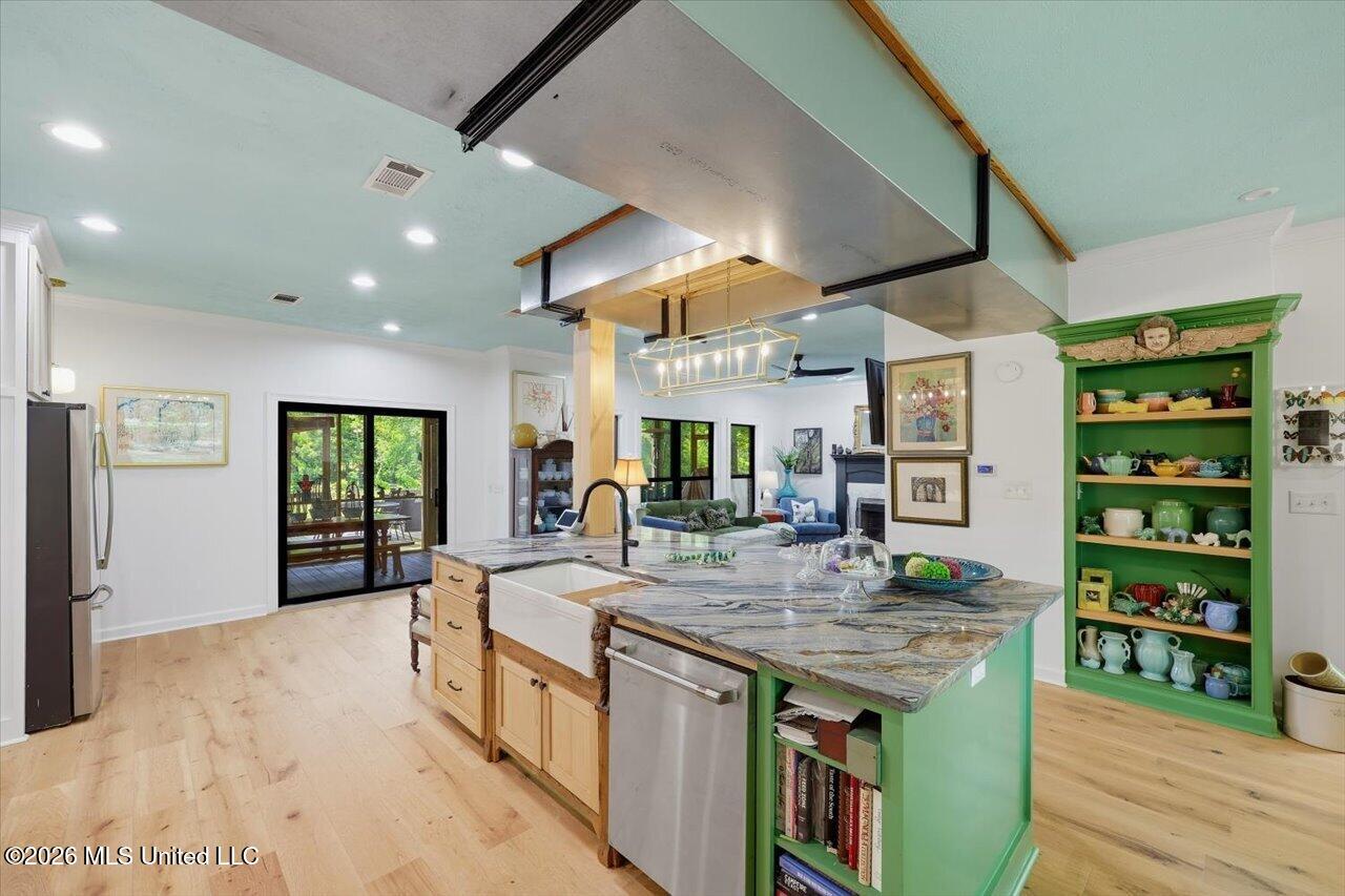 145 Wynndale Lake Road Property Photo 17