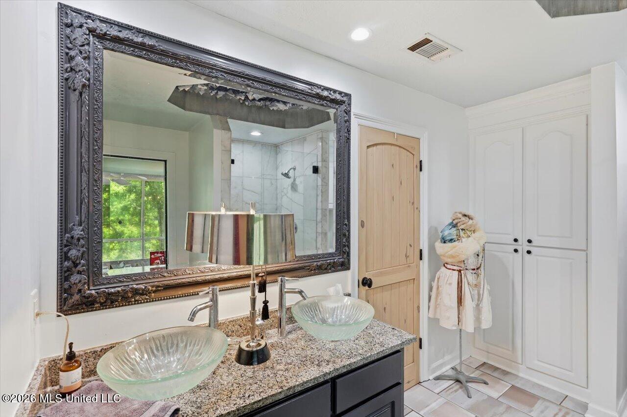 145 Wynndale Lake Road Property Photo 32