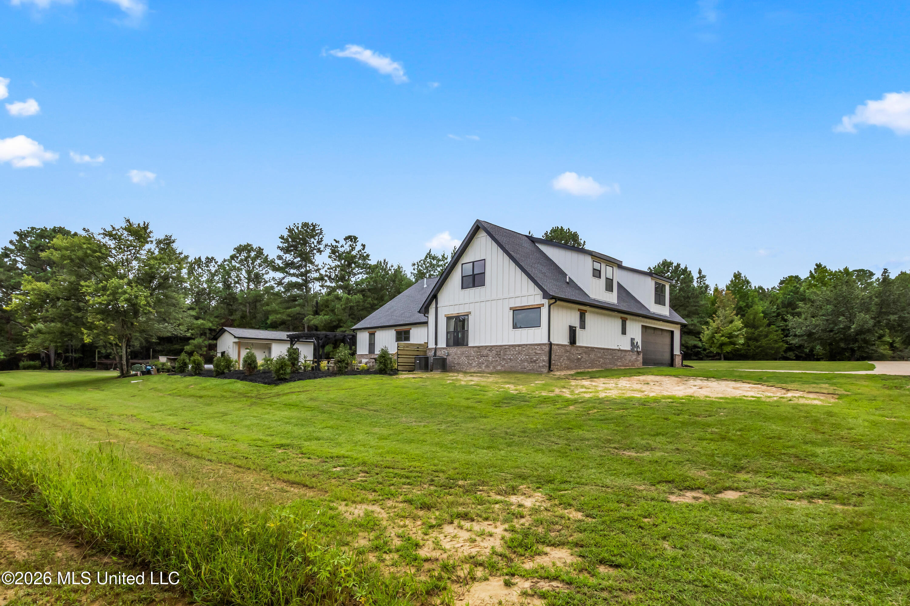 50378 S Harmony Road Property Photo 4