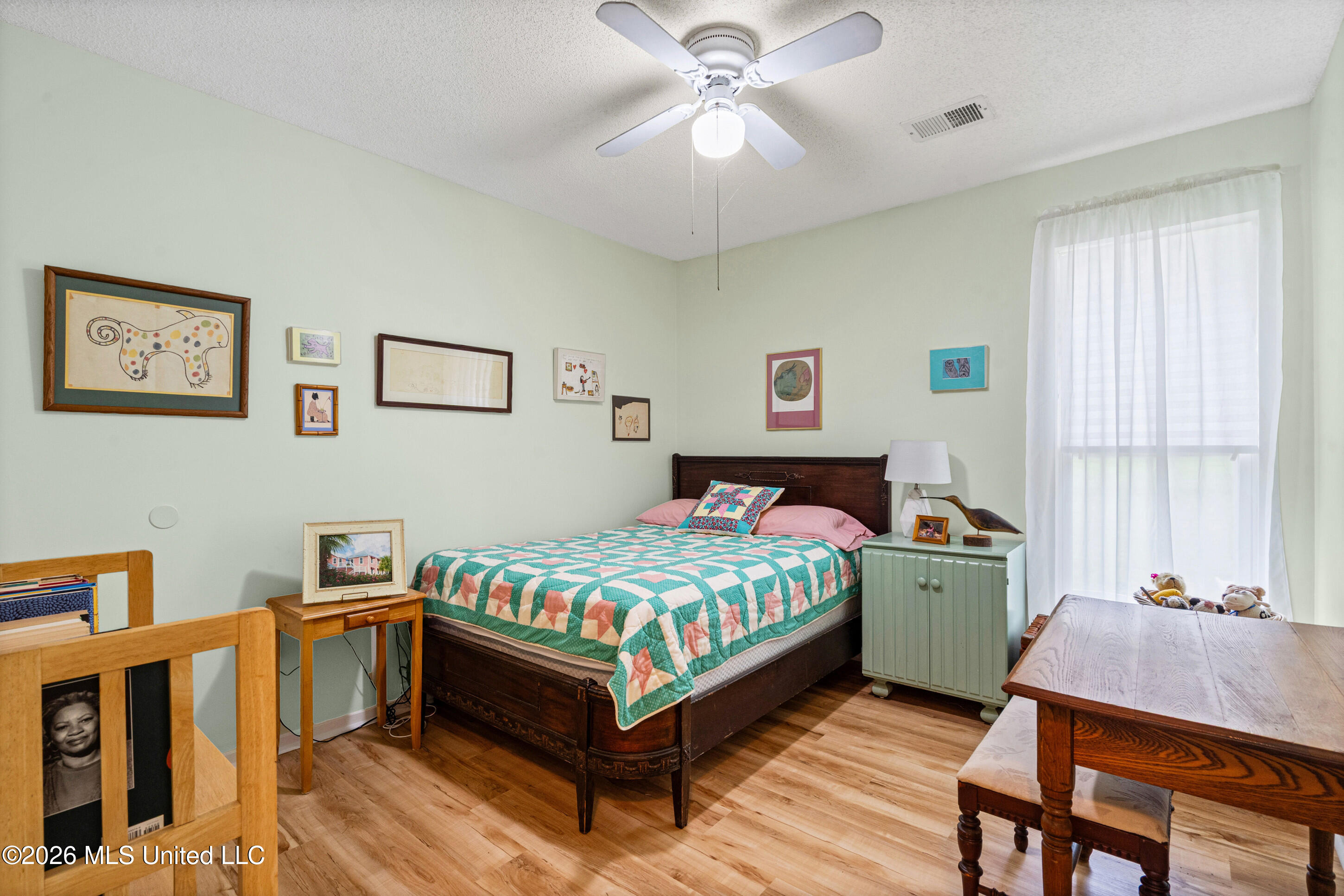 4227 Highgate Drive Property Photo 11