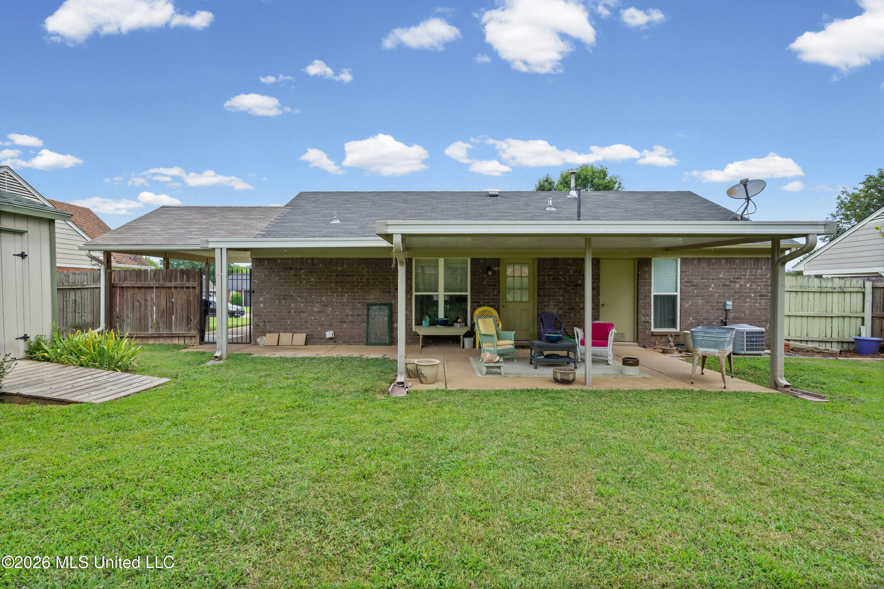 4227 Highgate Drive Property Photo 22