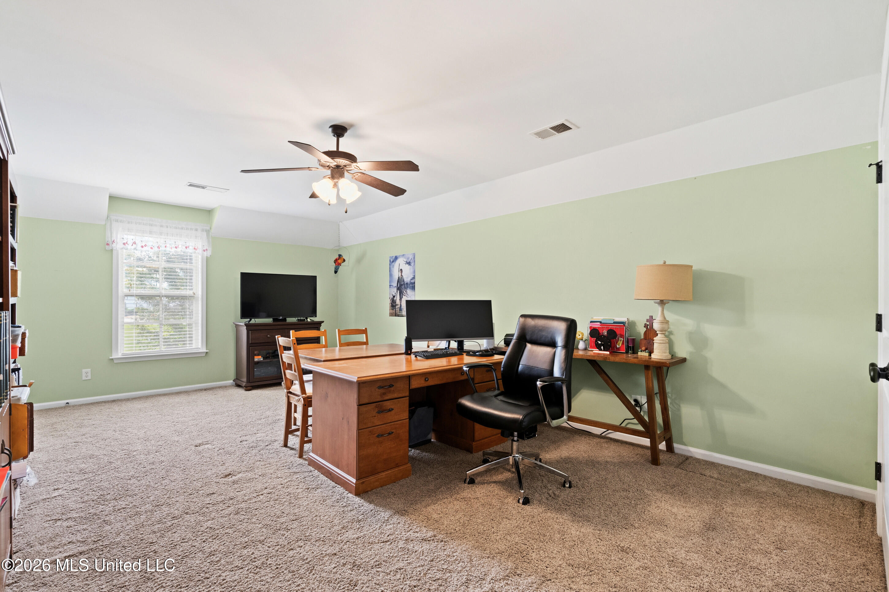 2157 Hemmingway Drive Property Photo 32