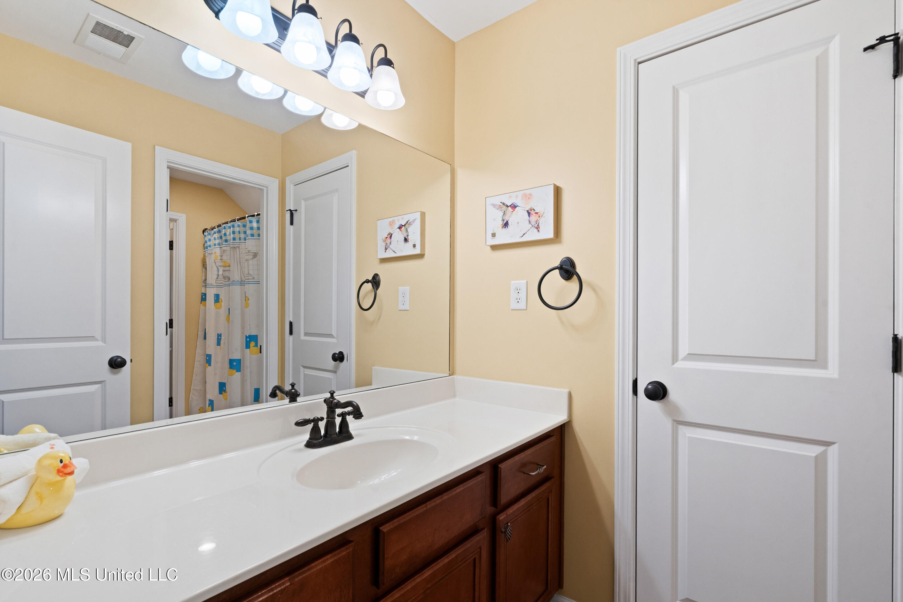 2157 Hemmingway Drive Property Photo 37