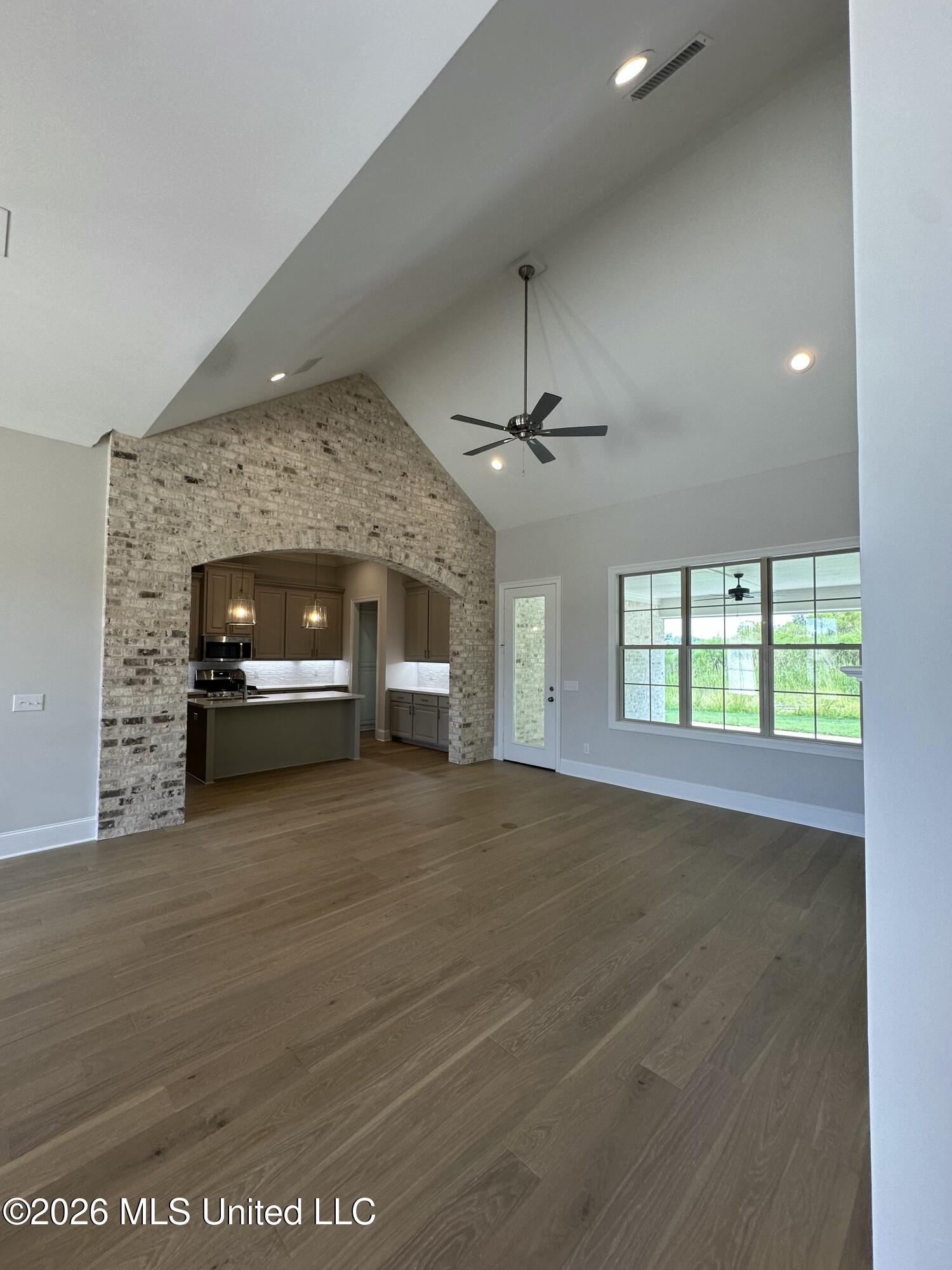 412 Old Maple Cove Property Photo 2