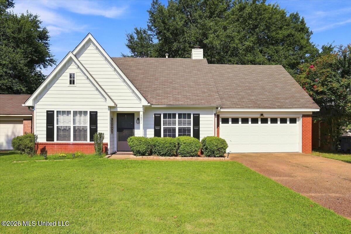 5871 Kentwood Property Photo 1
