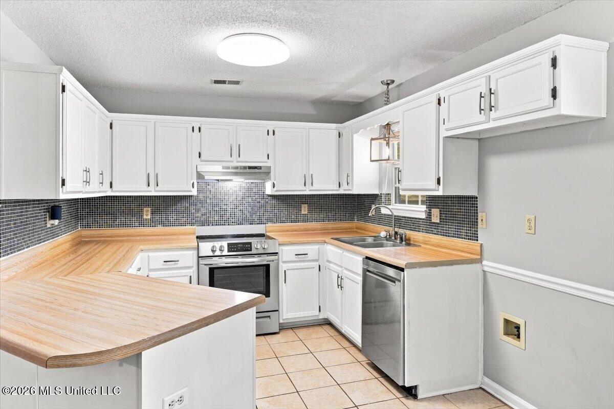 5871 Kentwood Property Photo 12