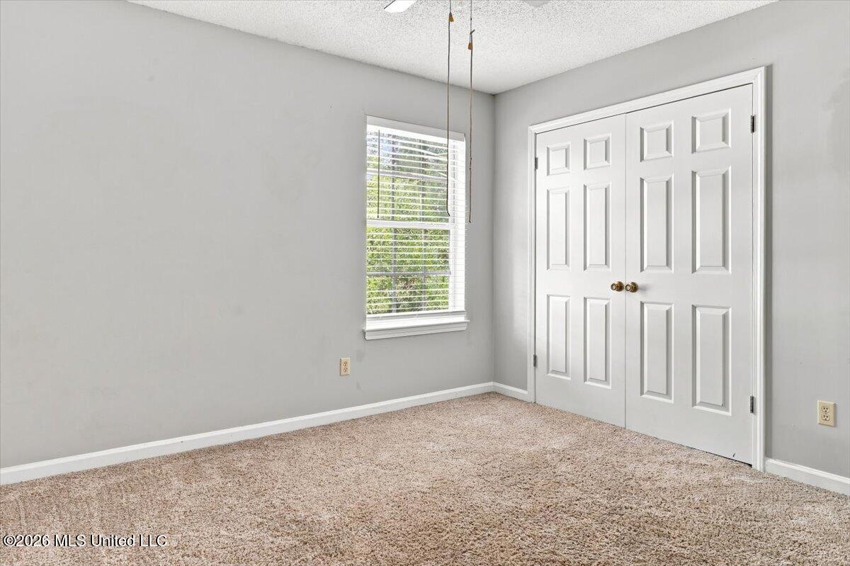 5871 Kentwood Property Photo 22