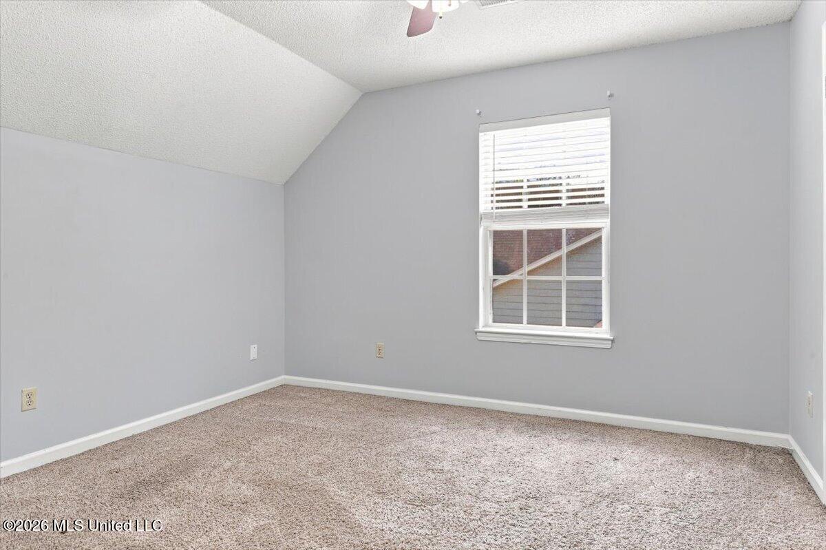 5871 Kentwood Property Photo 24