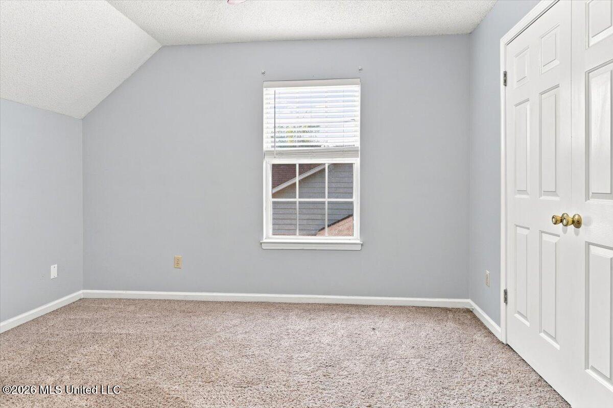 5871 Kentwood Property Photo 25