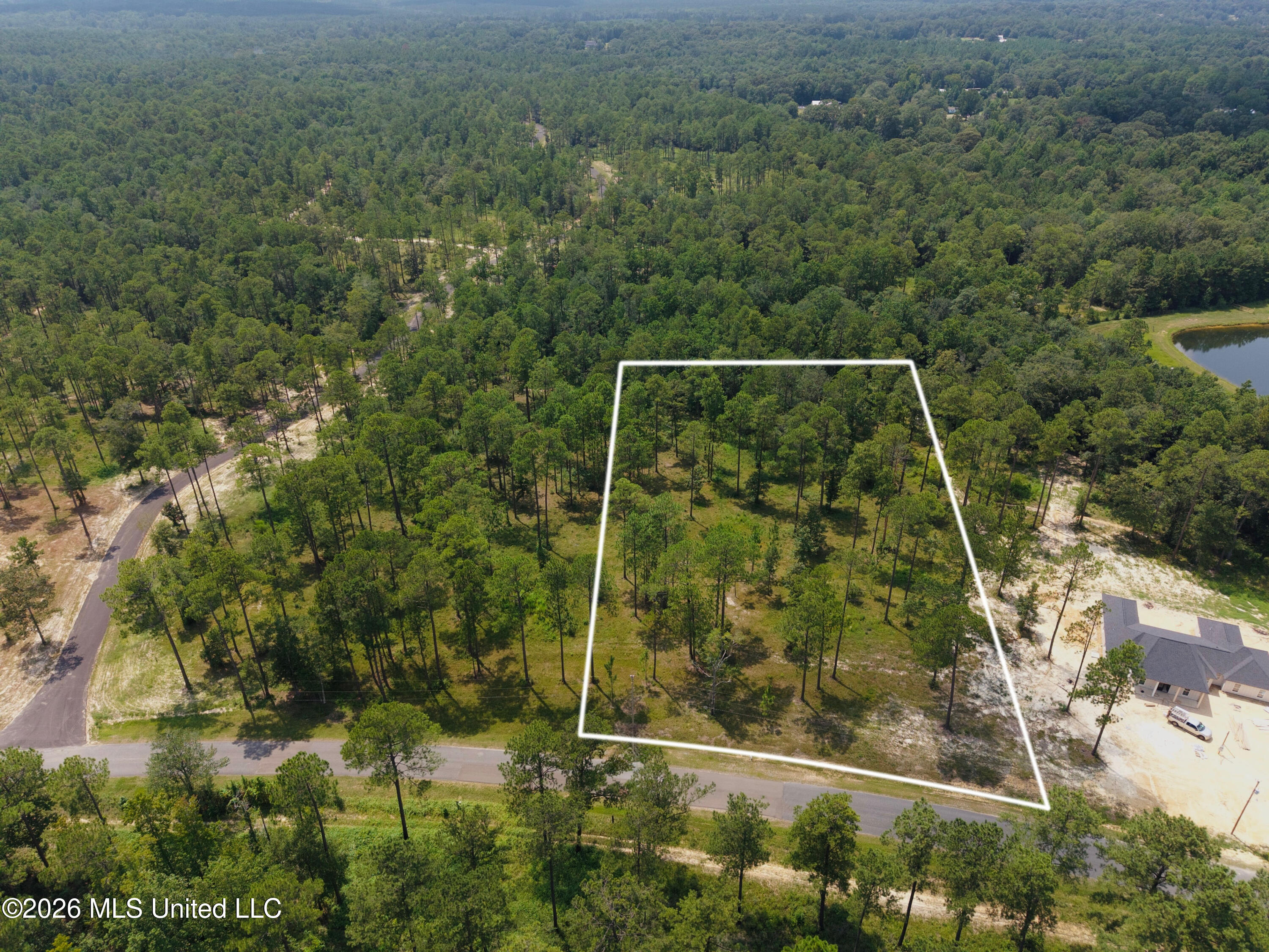 Cowart Holiday Road Property Photo 1