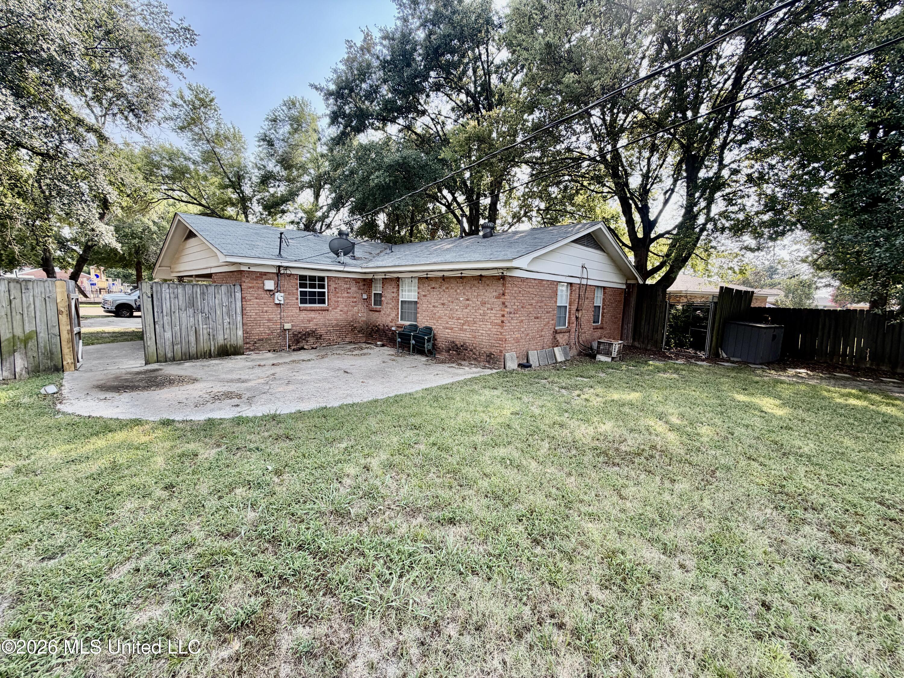 314 Bolling Avenue Property Photo 4