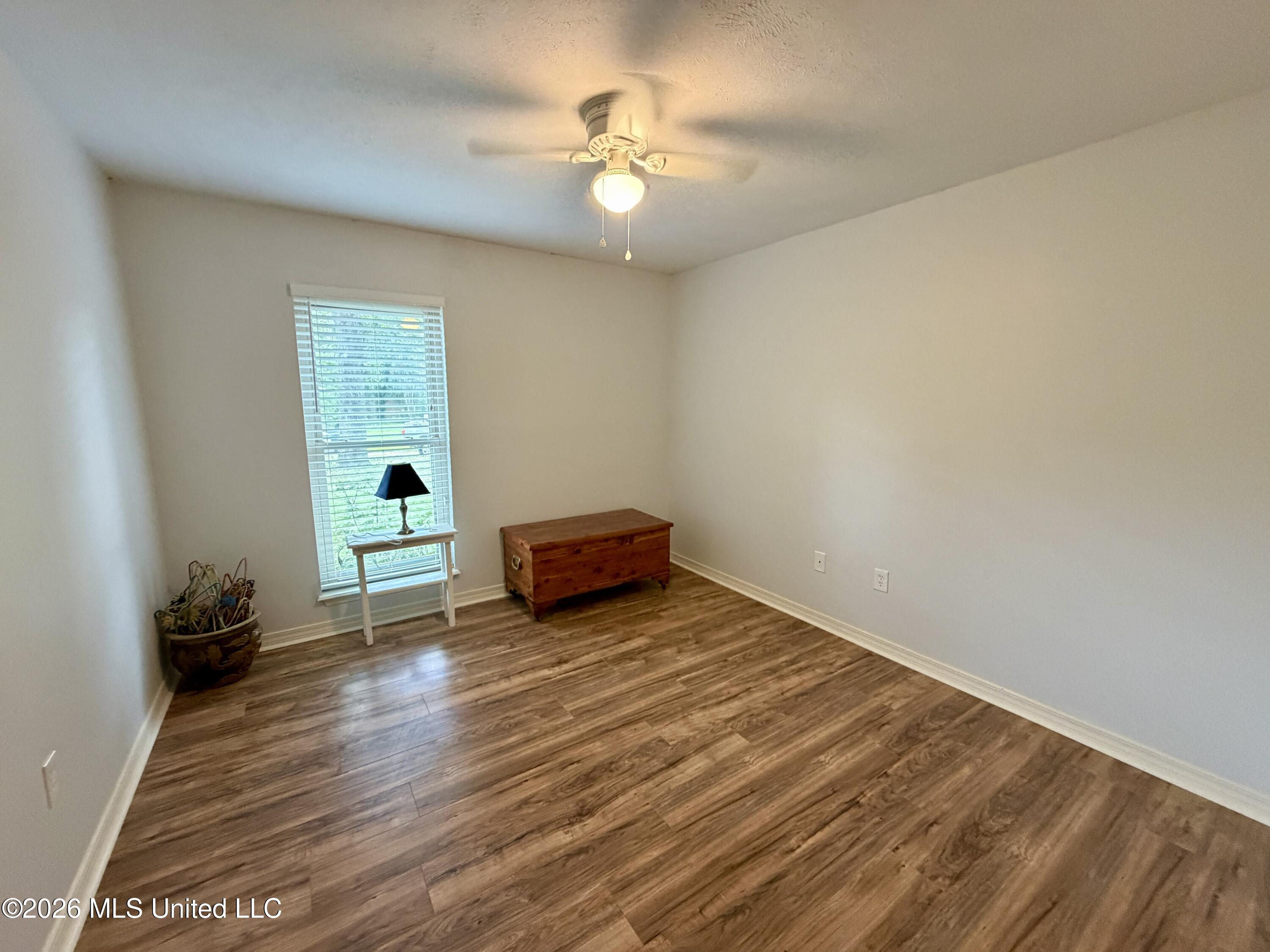 62 Freehill Court Property Photo 18