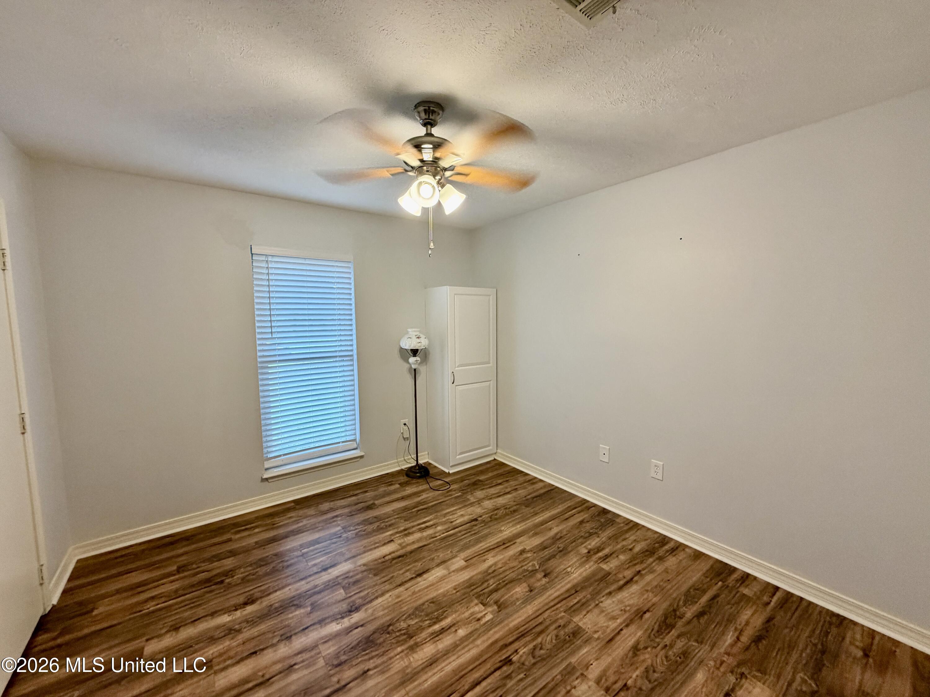62 Freehill Court Property Photo 20