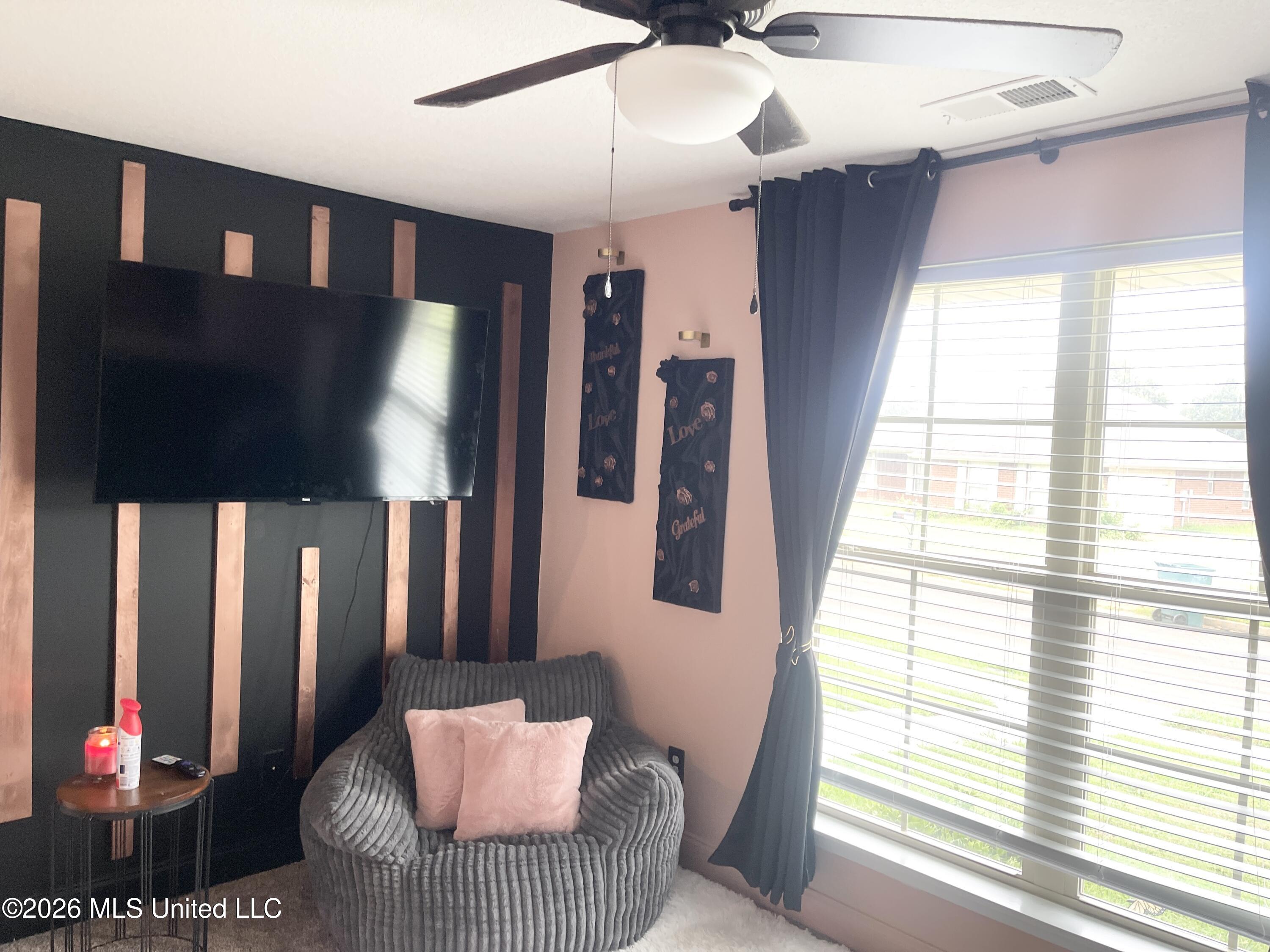 8673 Kimberly Dawn Drive Property Photo 12