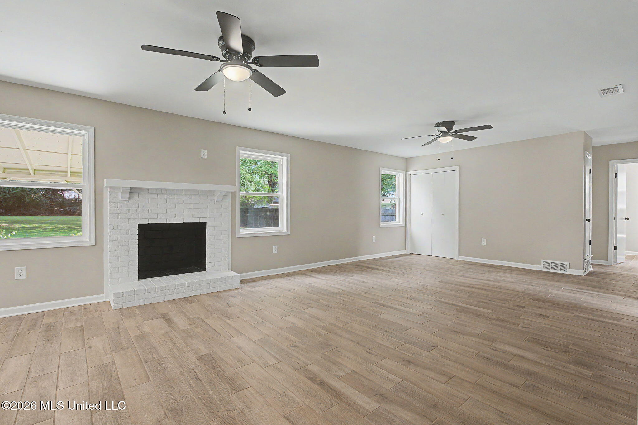 954 Boulder Drive Property Photo 7