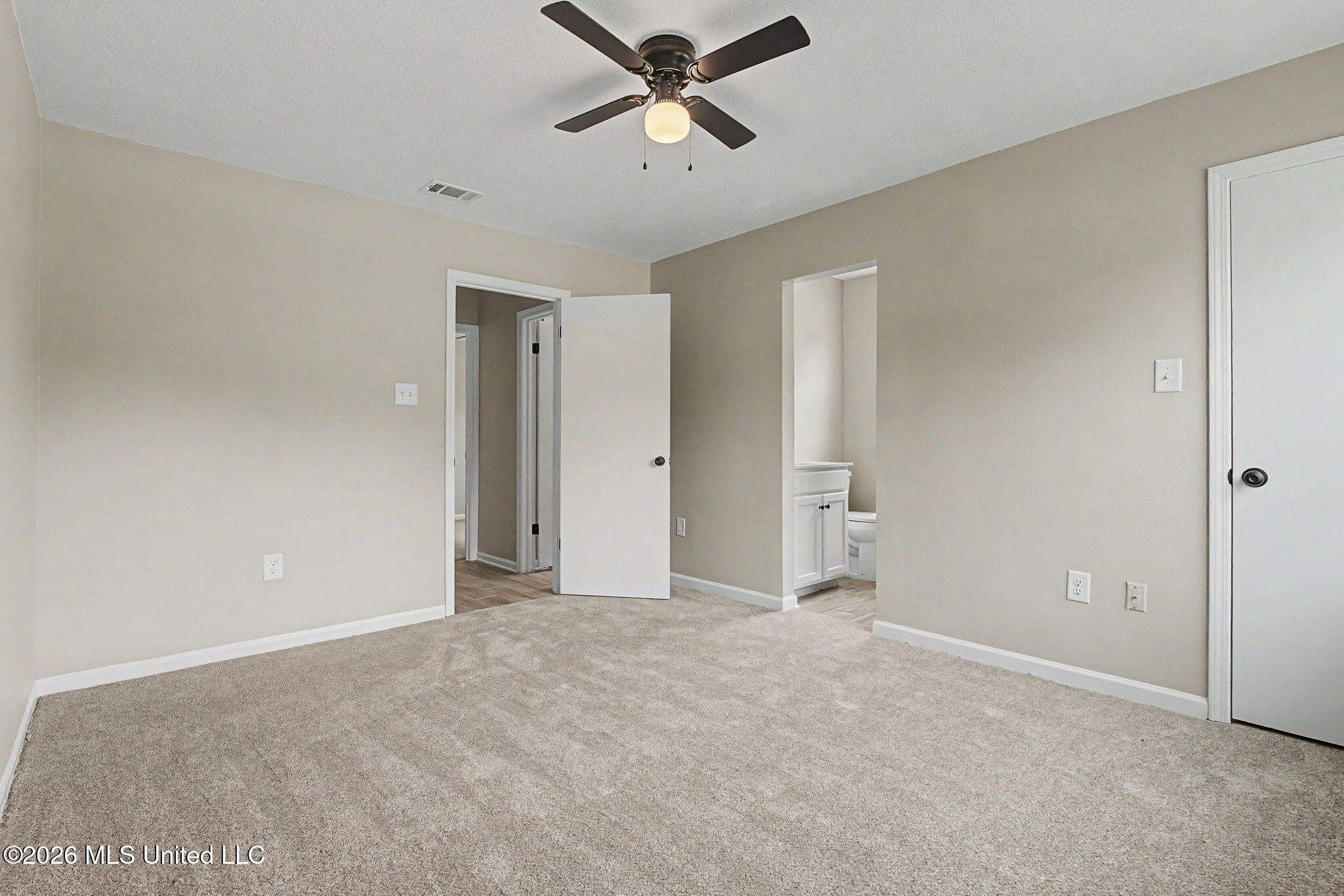 954 Boulder Drive Property Photo 15