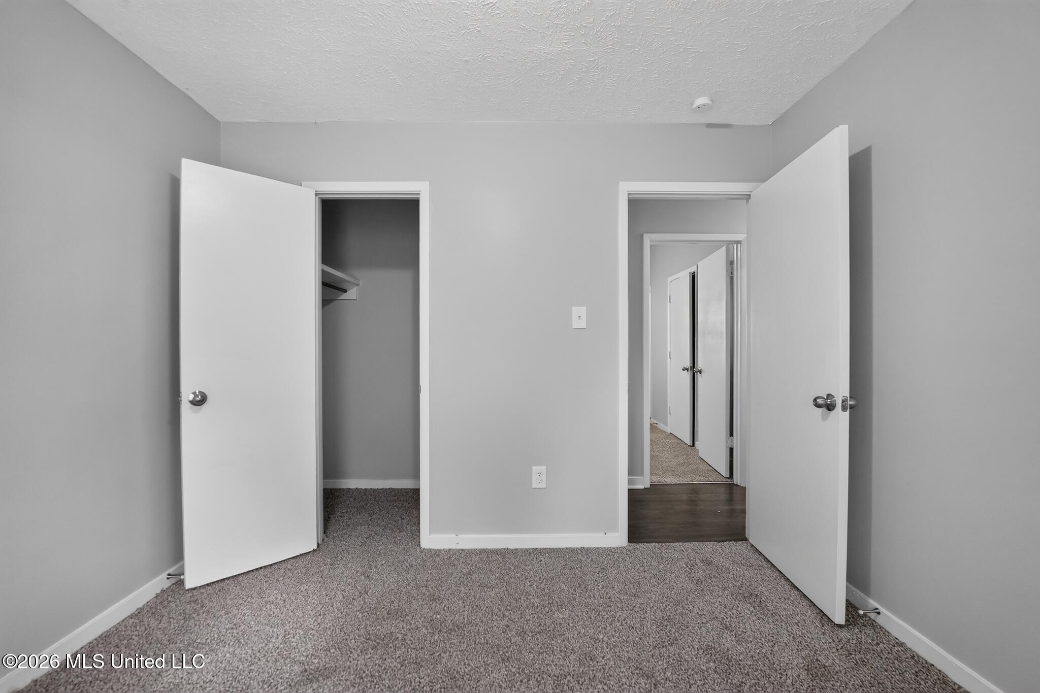 117 White Oak Court Property Photo 16