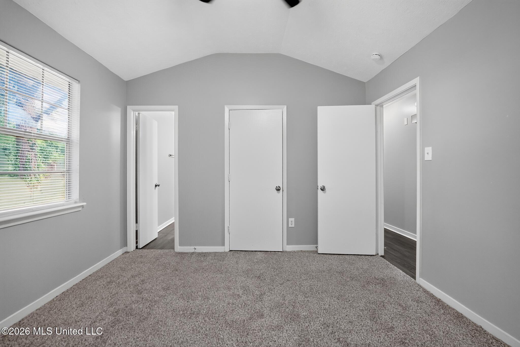 117 White Oak Court Property Photo 23