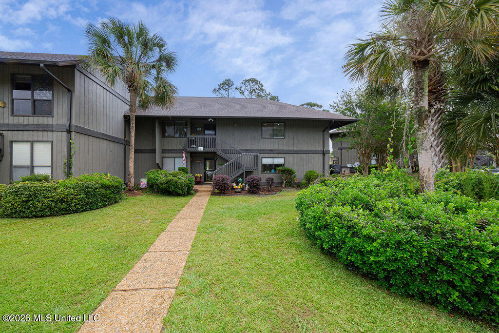 248 Lanai Village Property Photo 1