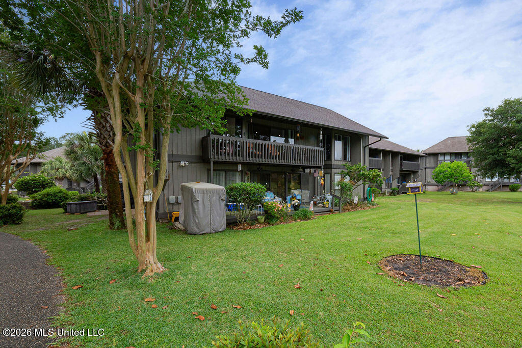248 Lanai Village Property Photo 30