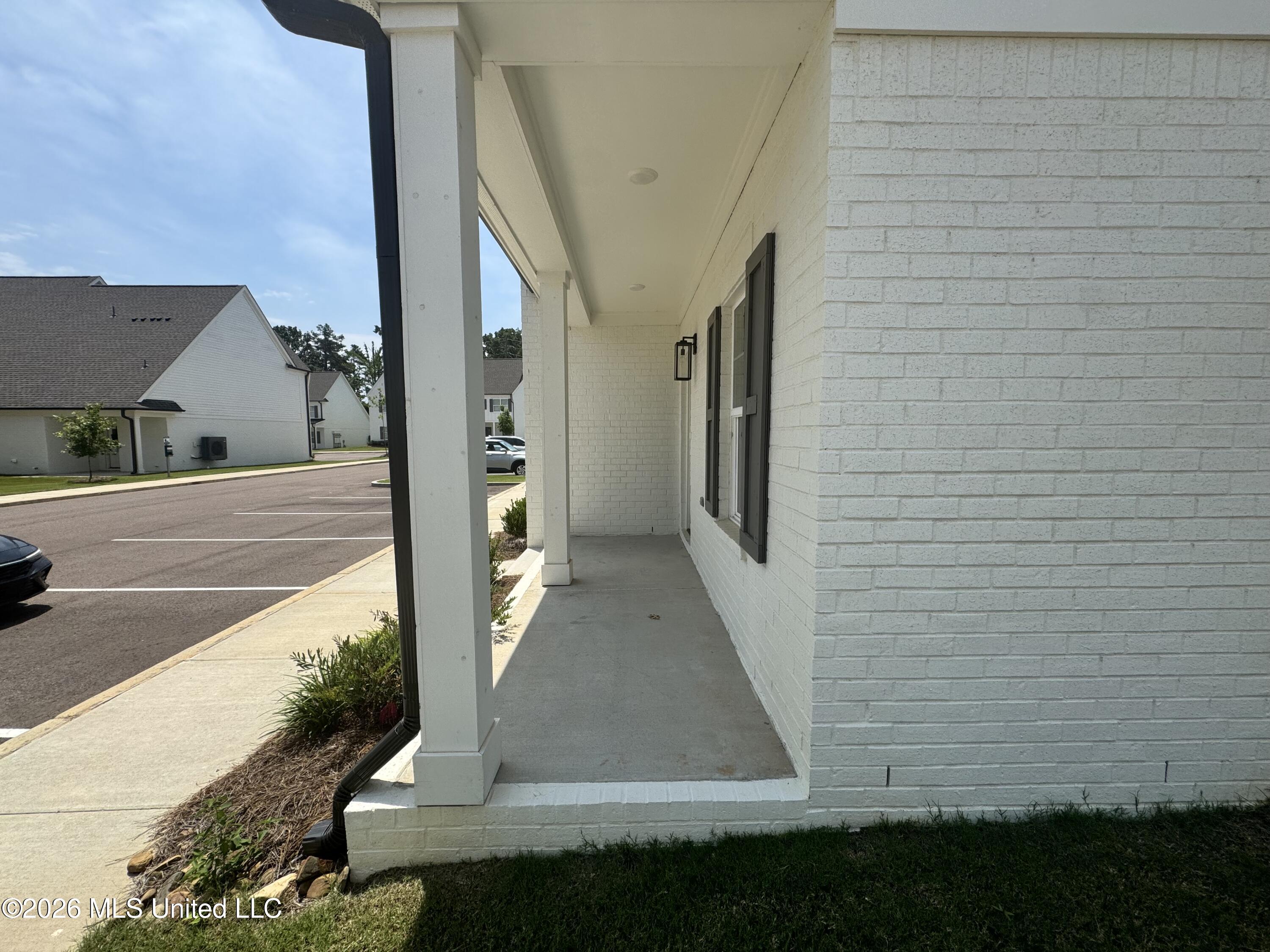701 Southview Drive Property Photo 7