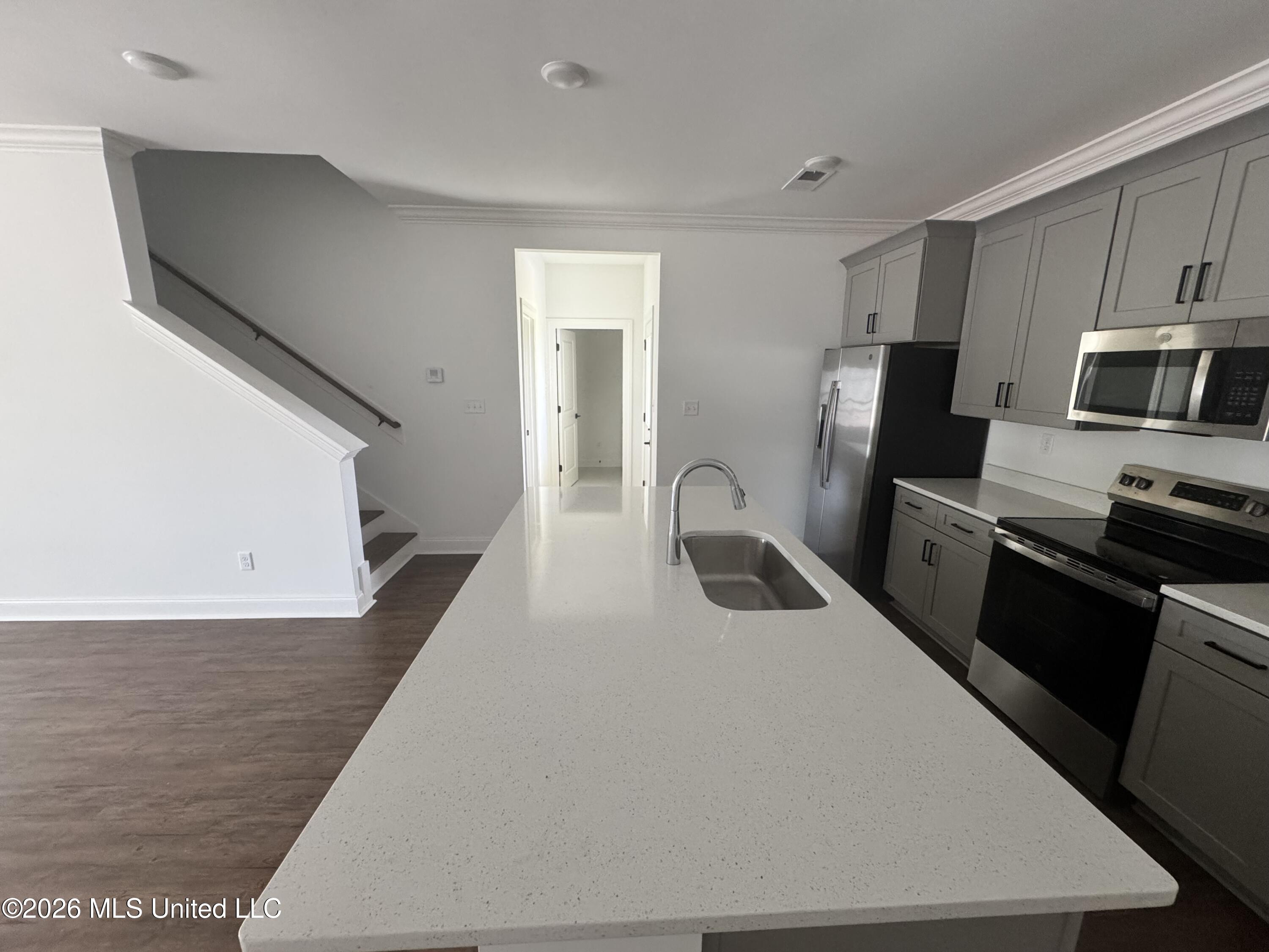 701 Southview Drive Property Photo 13