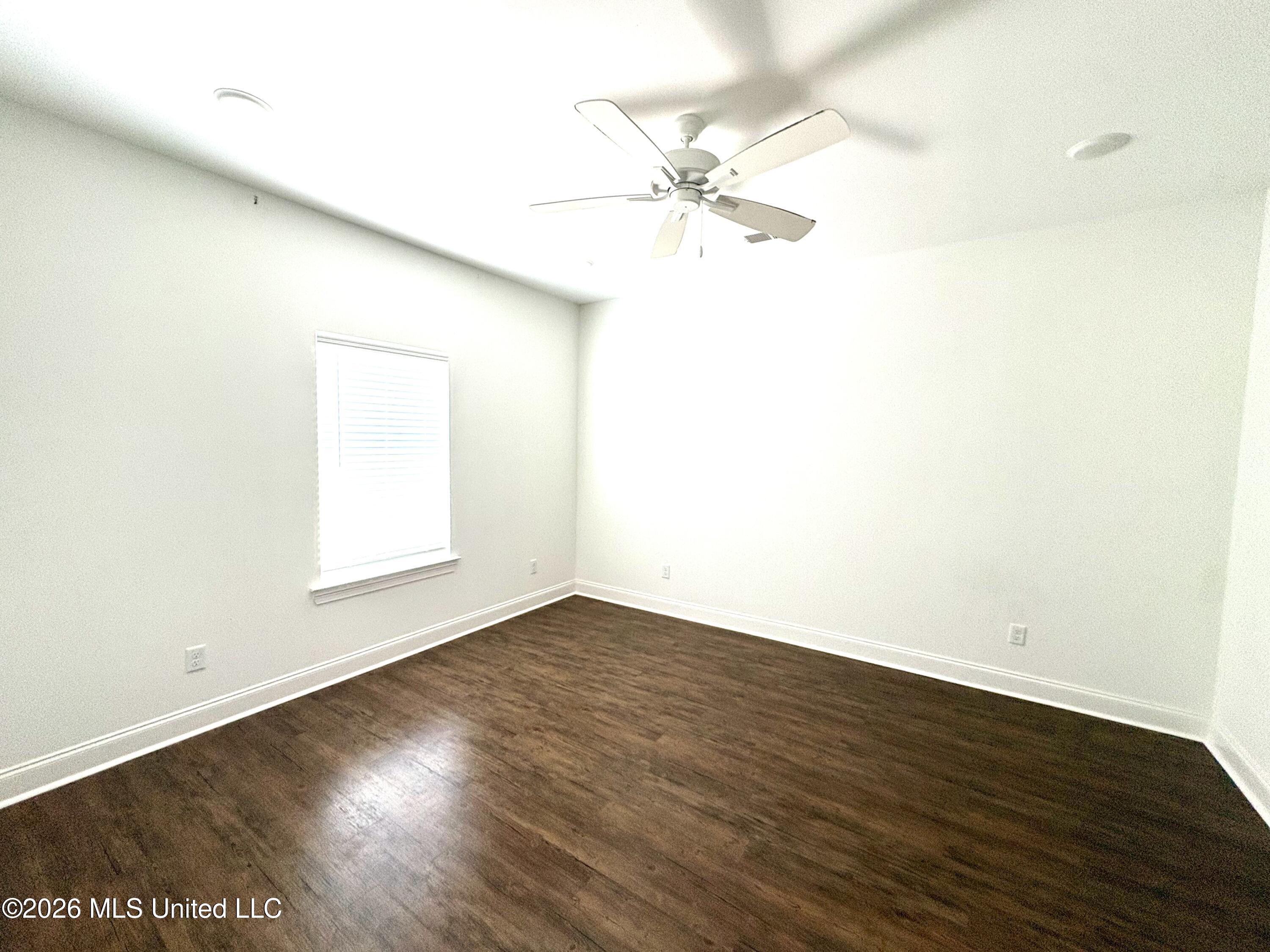 701 Southview Drive Property Photo 14