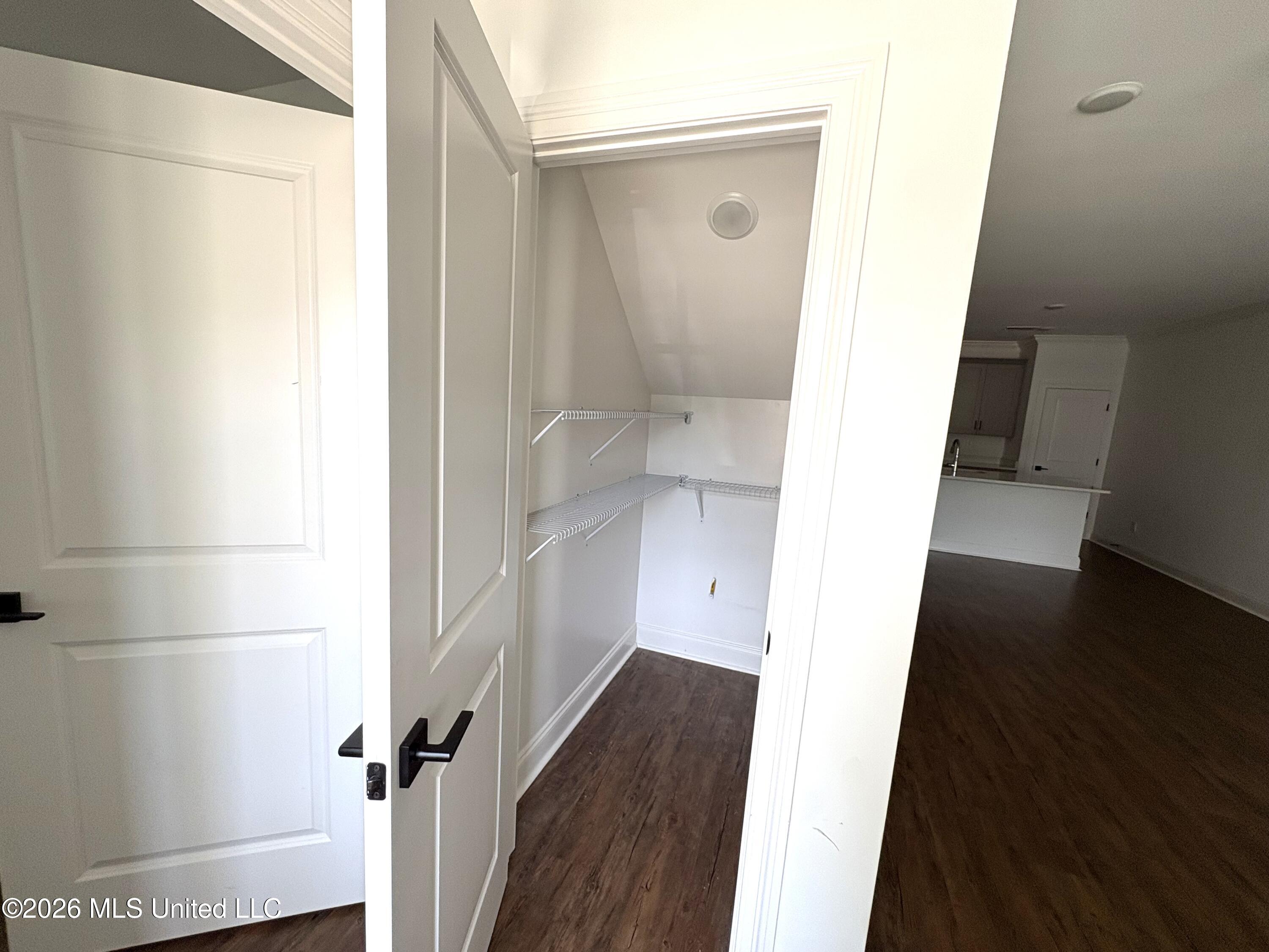 701 Southview Drive Property Photo 19