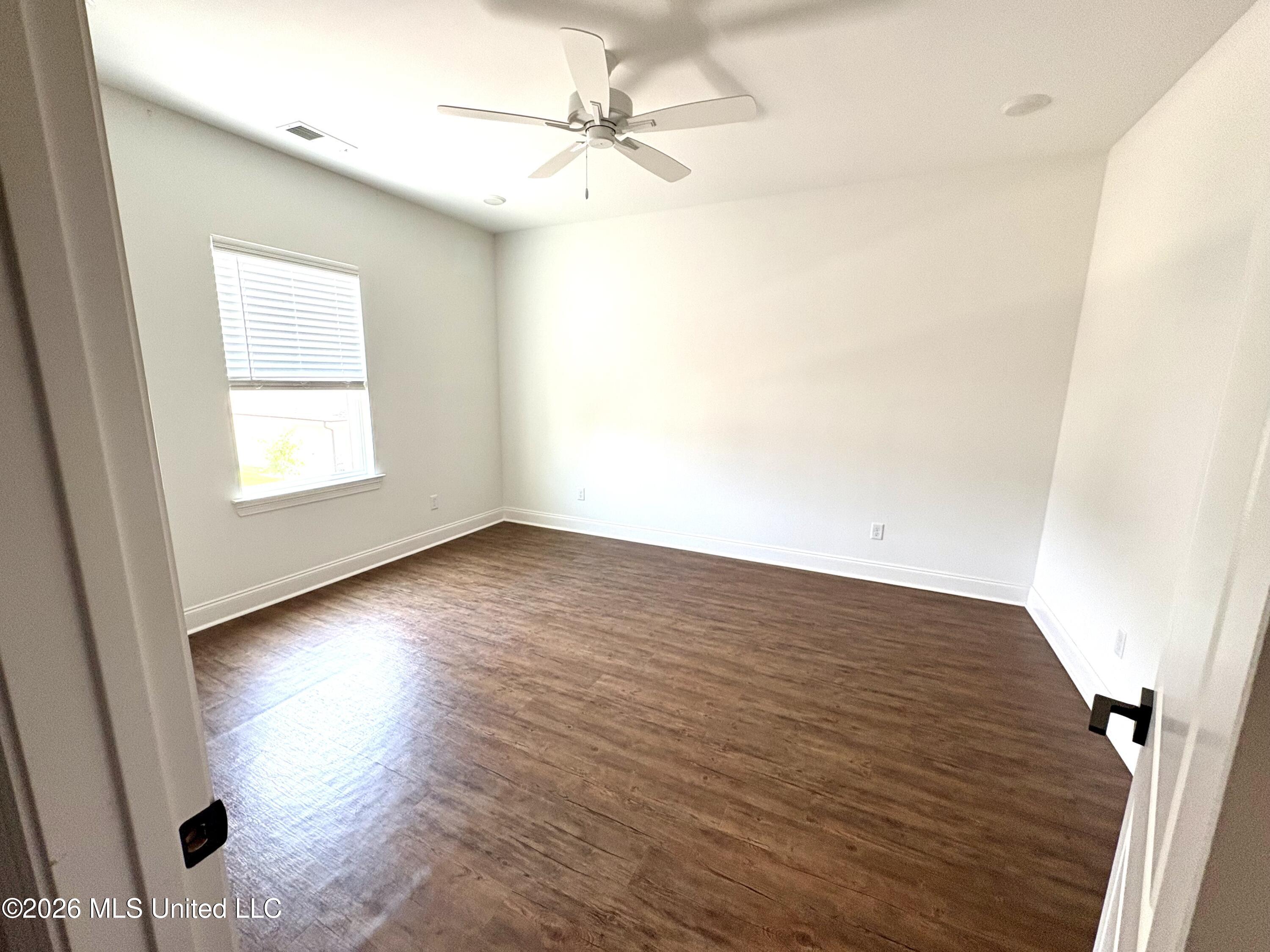 701 Southview Drive Property Photo 28