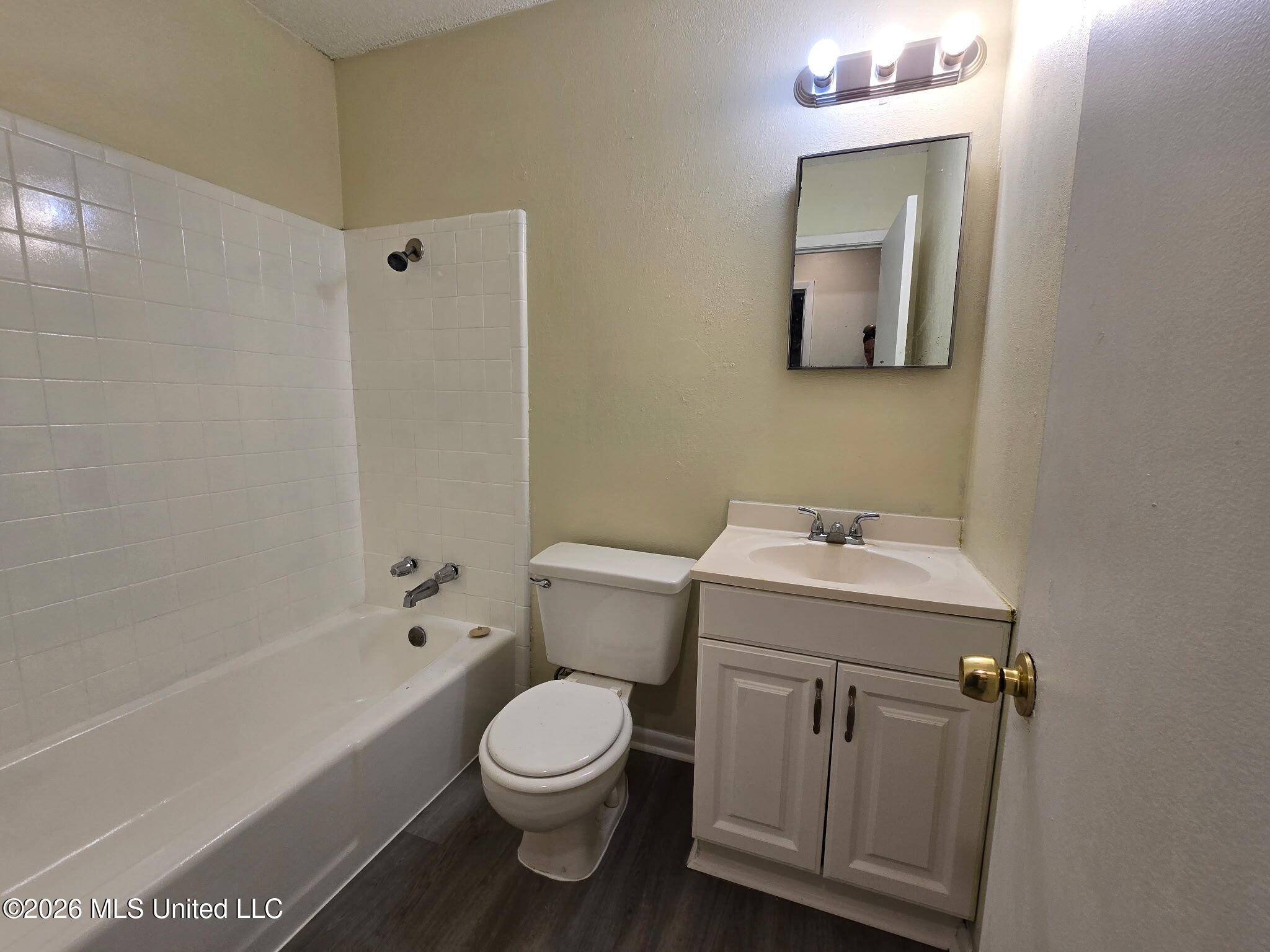 2605 W Samuel Street Property Photo 12