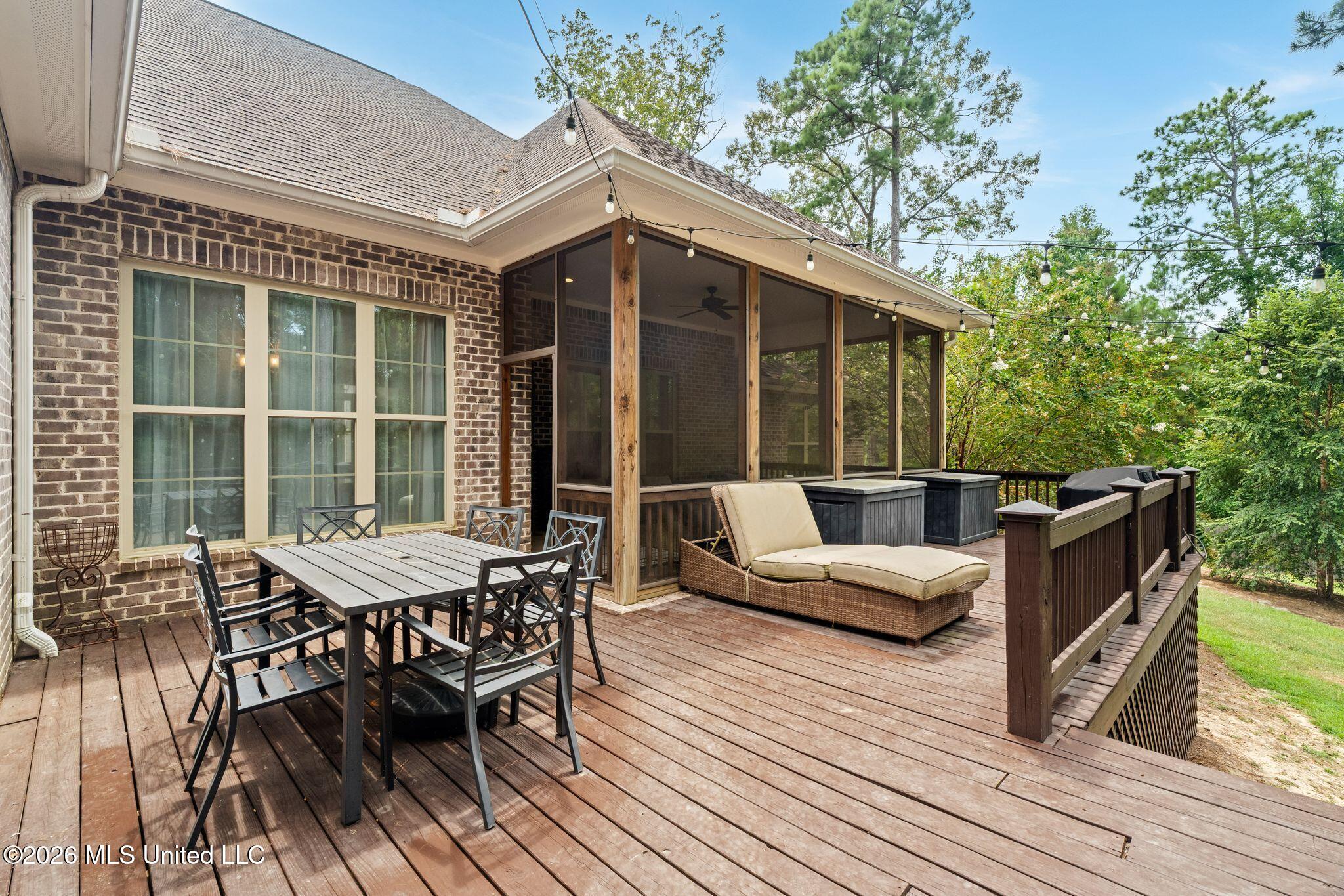 12 Pinehills Court Property Photo 57