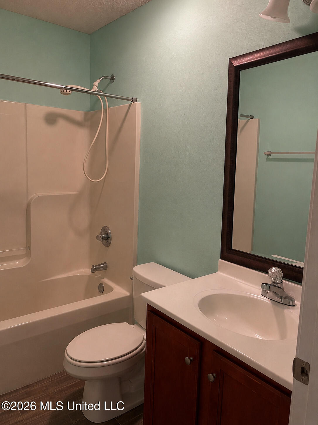 15116 Clear Springs Drive Property Photo 12