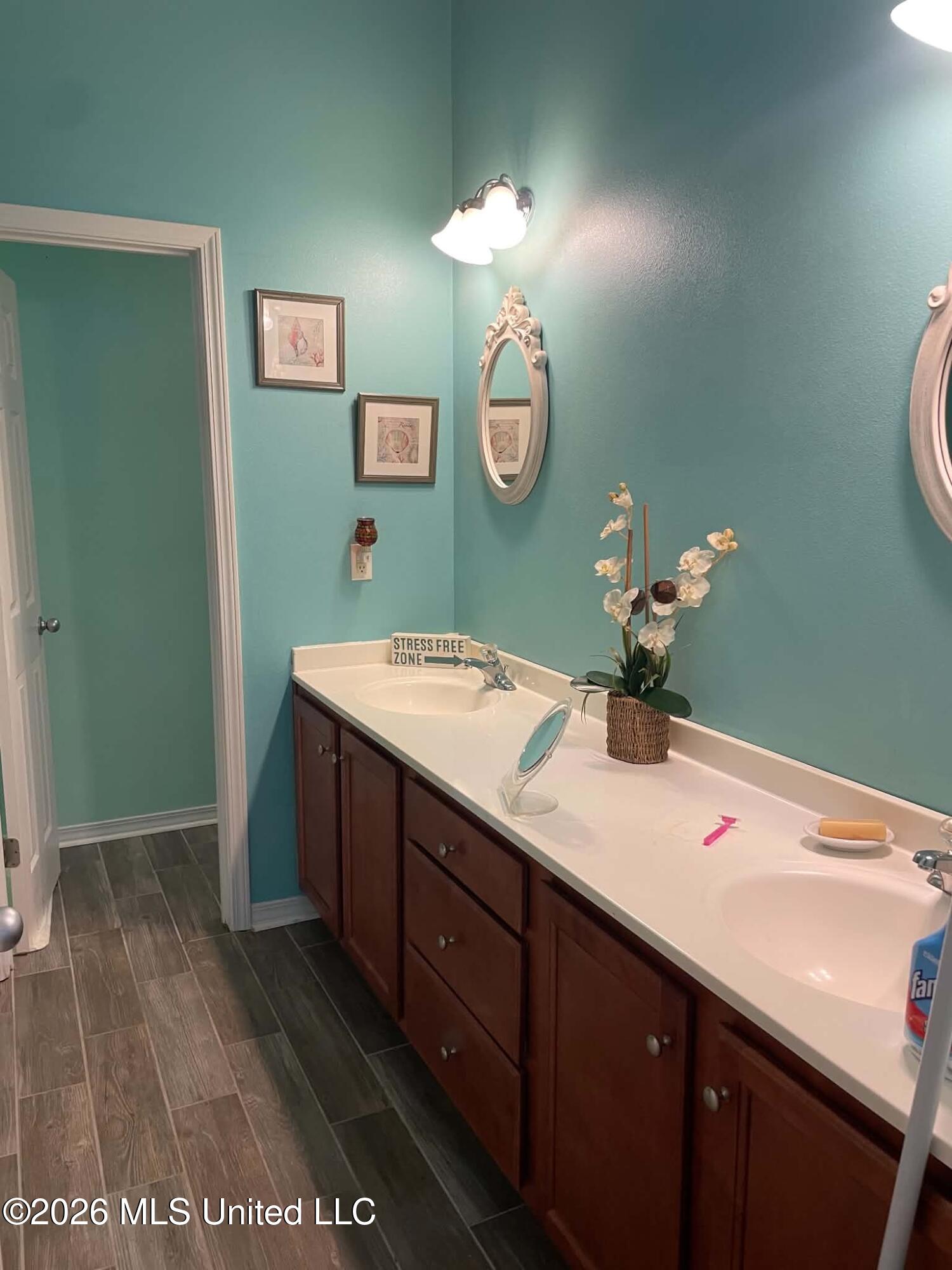 15116 Clear Springs Drive Property Photo 15