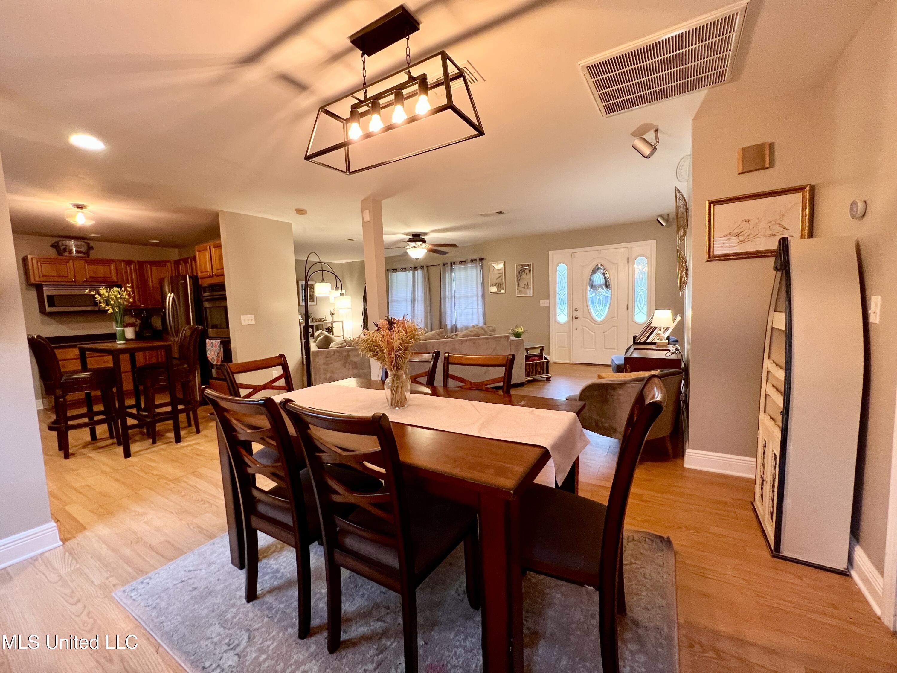13 40th Street Property Photo 13