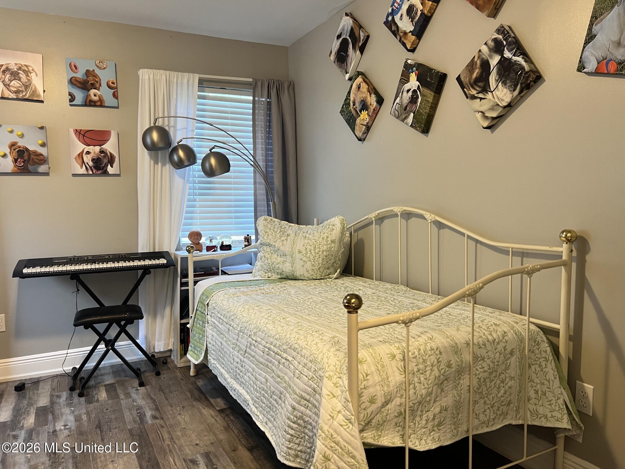 13 40th Street Property Photo 42