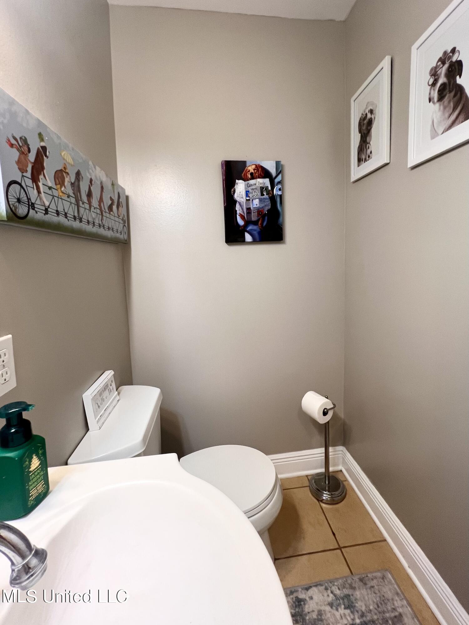 13 40th Street Property Photo 47