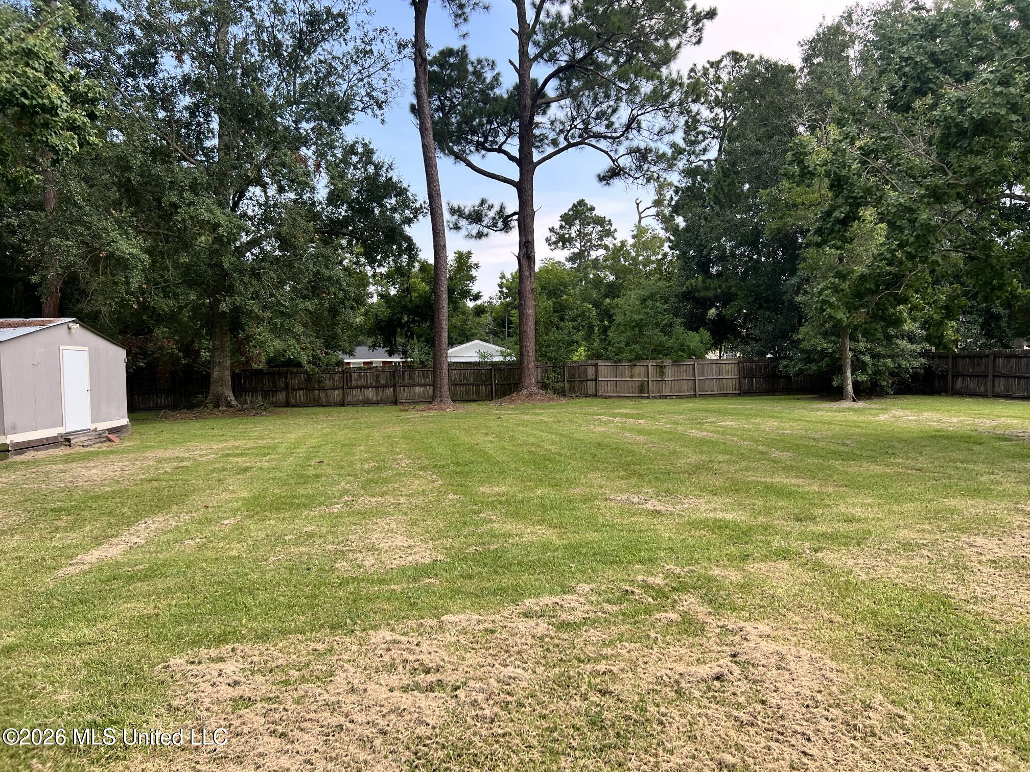 13 40th Street Property Photo 59