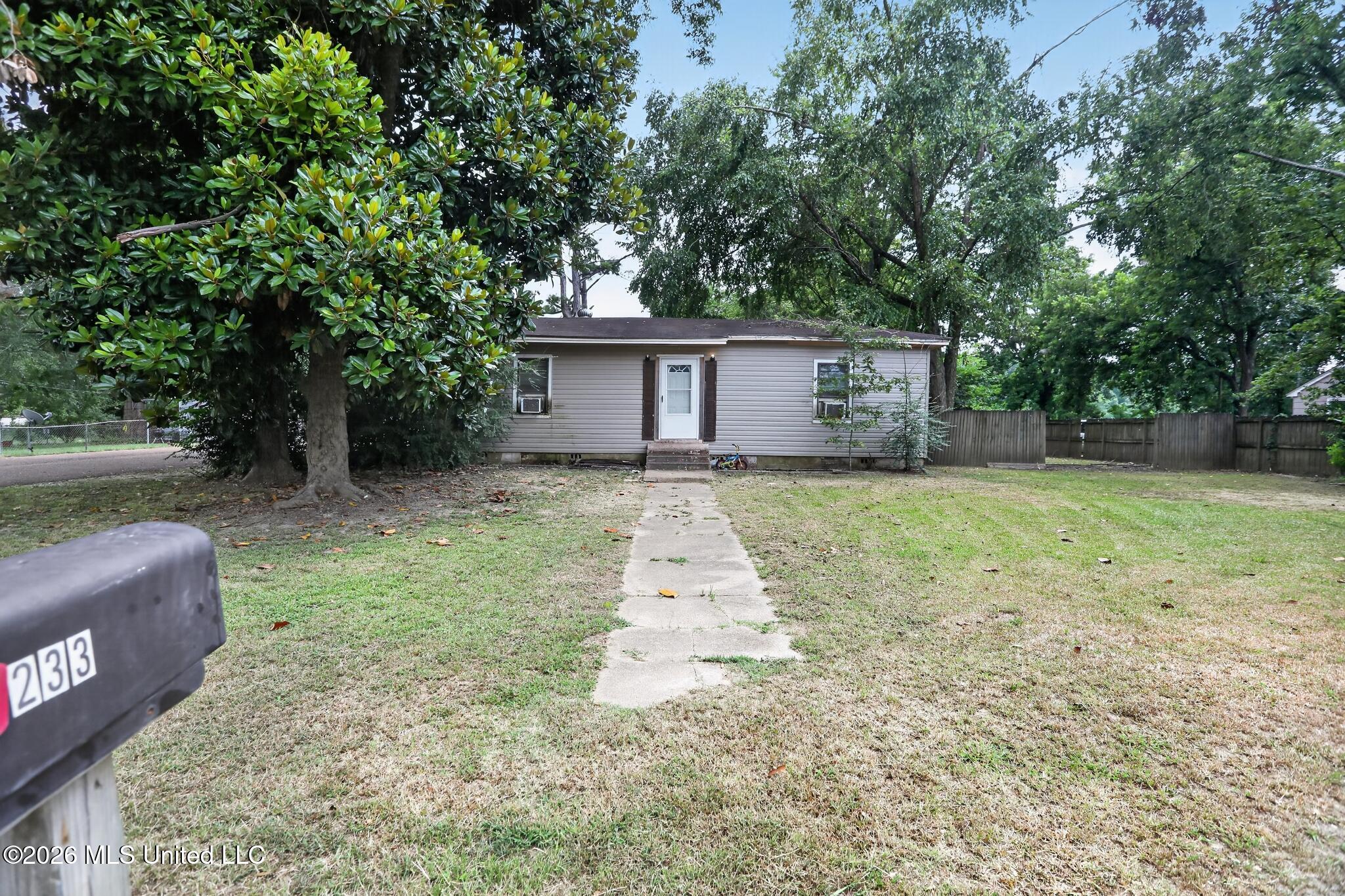 233 Hays Street Property Photo 1