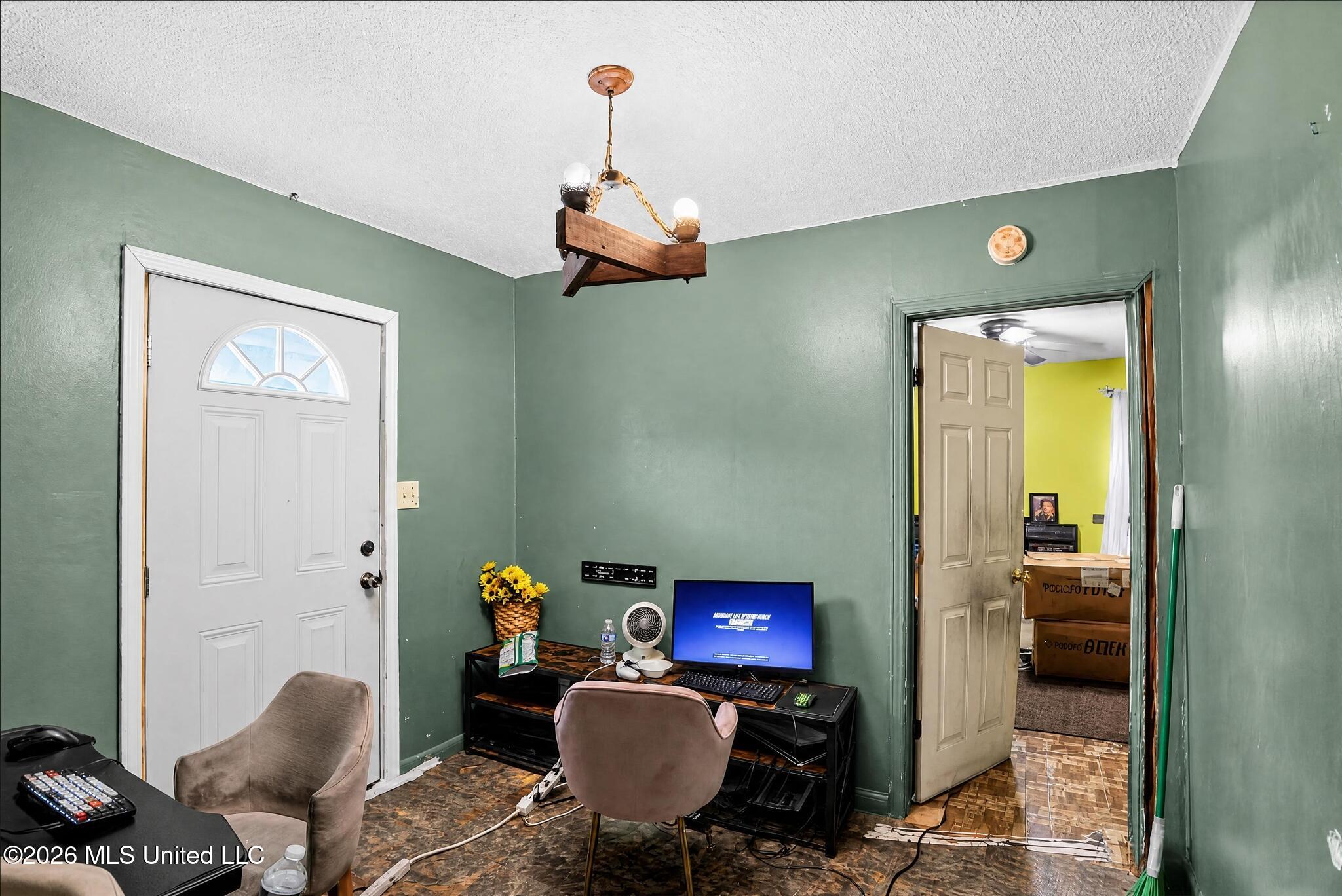 233 Hays Street Property Photo 7
