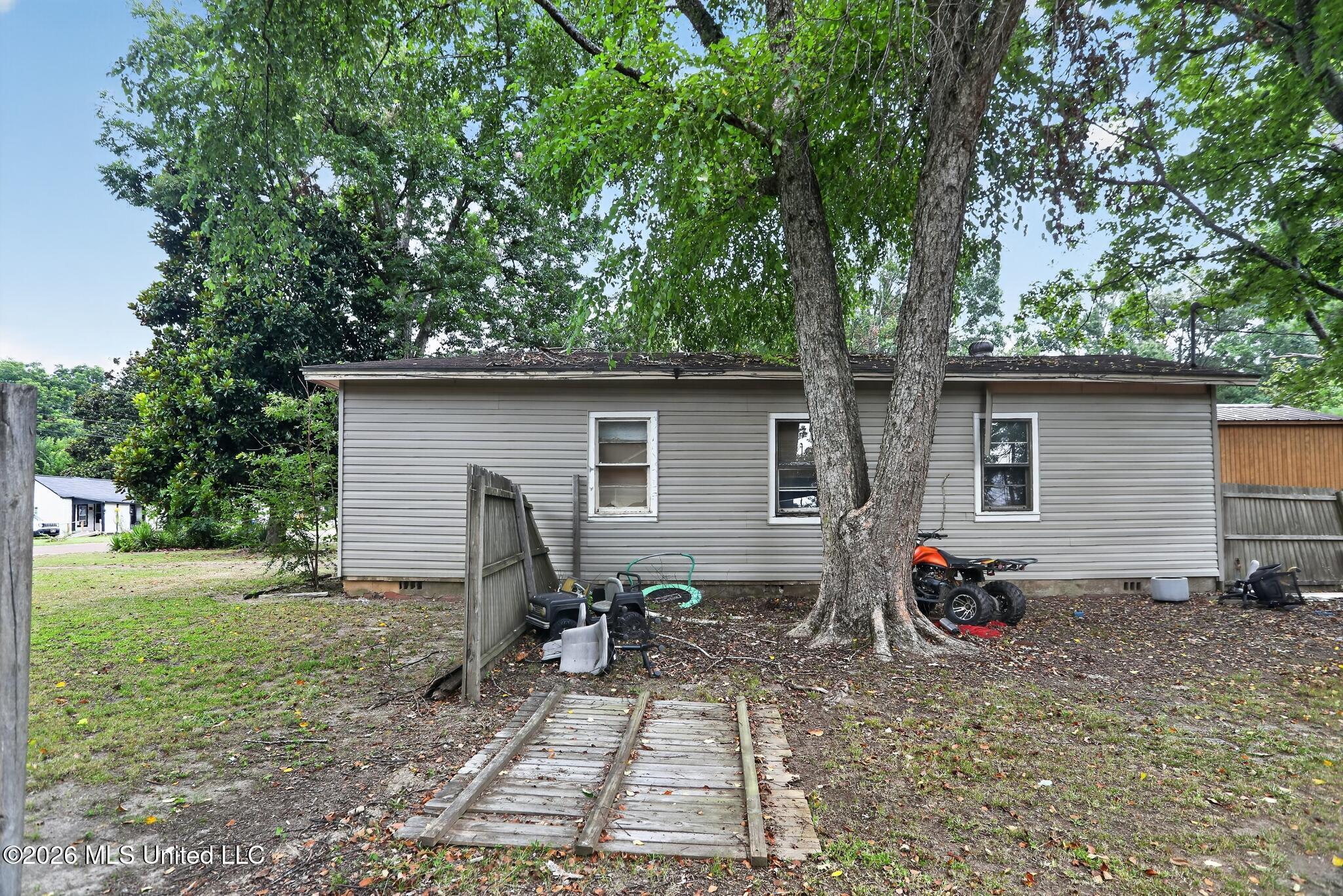 233 Hays Street Property Photo 21