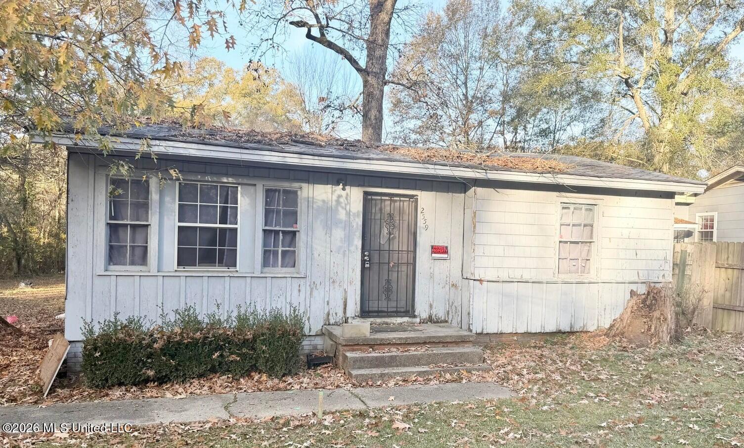 2559 Mcdowell Circle Property Photo 1