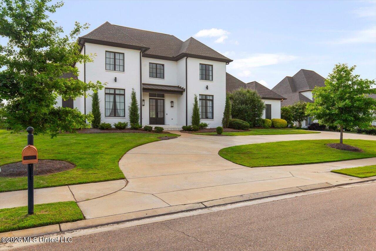 203 Reunion Drive Property Photo 3