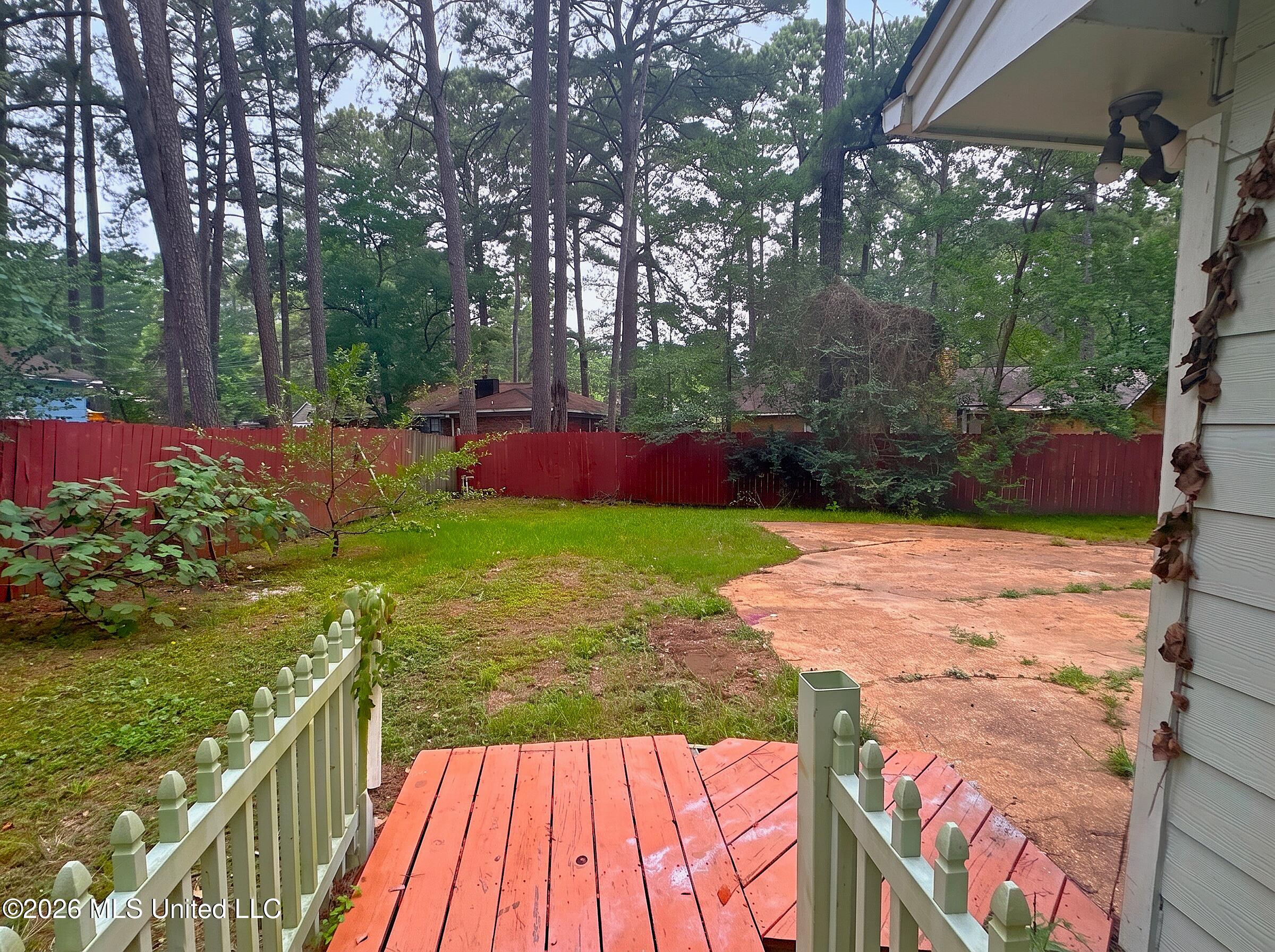 102 Dogwood Circle Property Photo 11