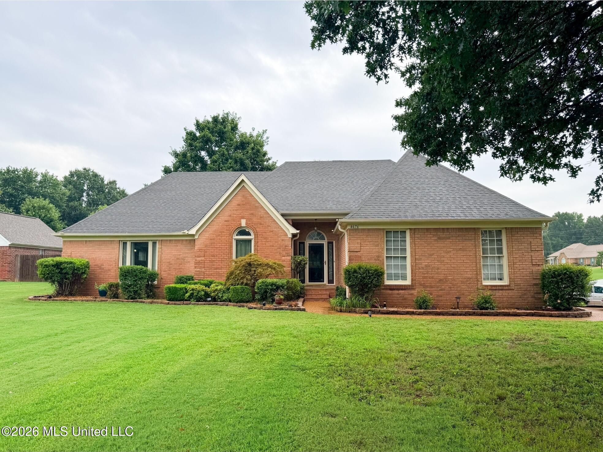 4676 Henry Drive Property Photo 1