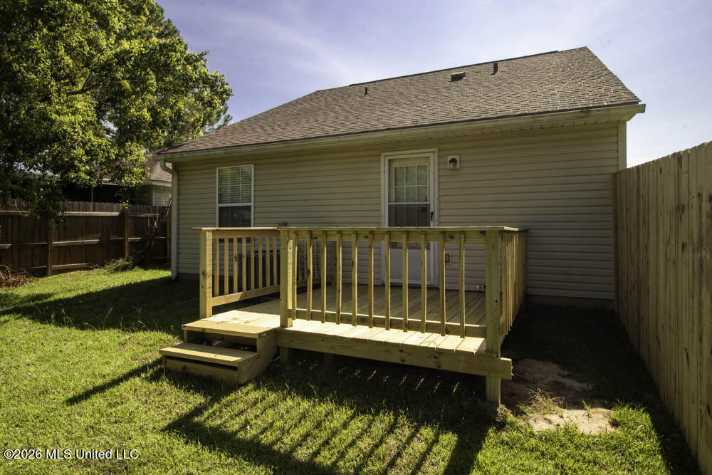 11107 Dede Drive Property Photo 5