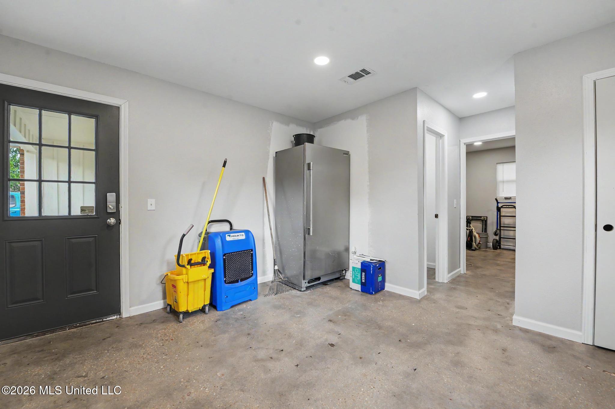 15269 Highway 613 Property Photo 19