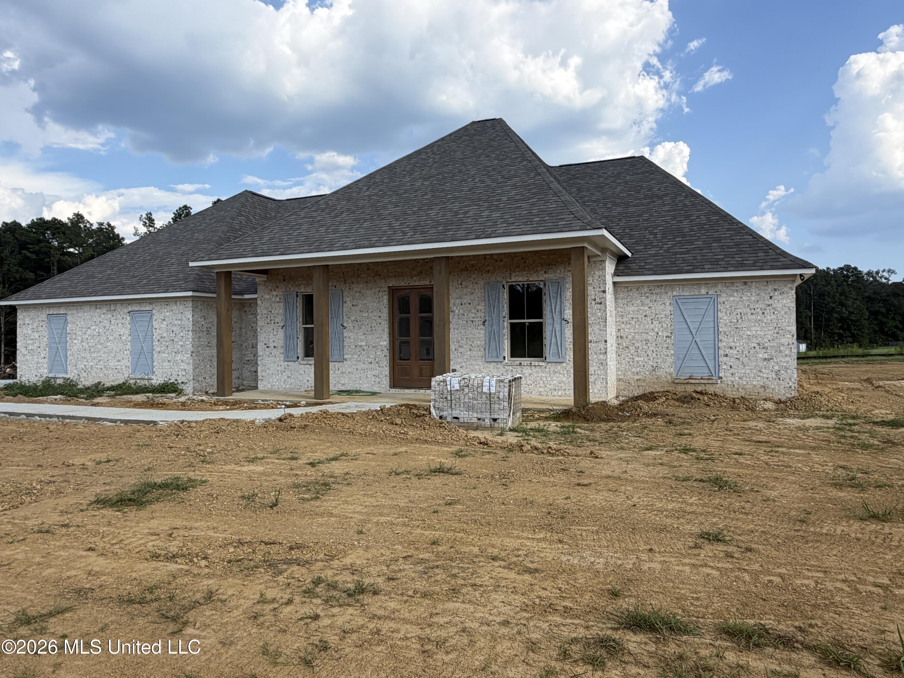 505 First Oak Property Photo 1
